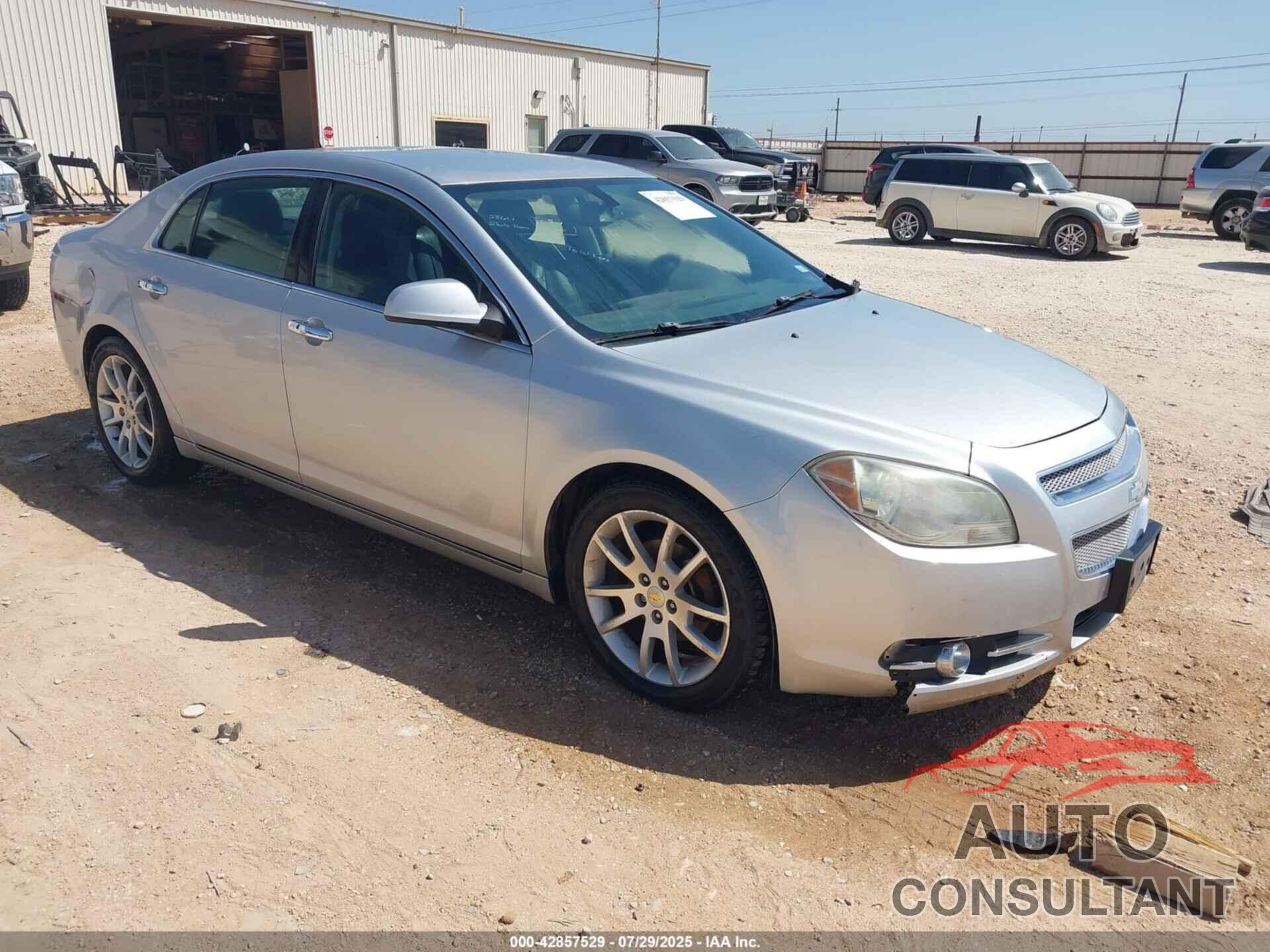 CHEVROLET MALIBU 2011 - 1G1ZE5E17BF255244