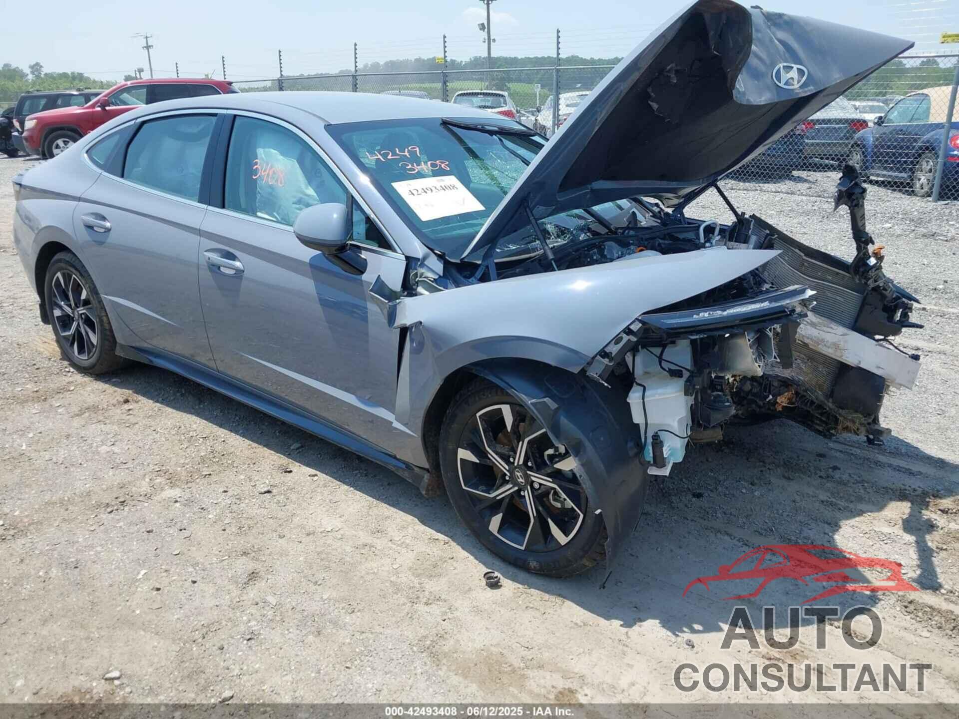 HYUNDAI SONATA 2024 - KMHL64JA5RA379588