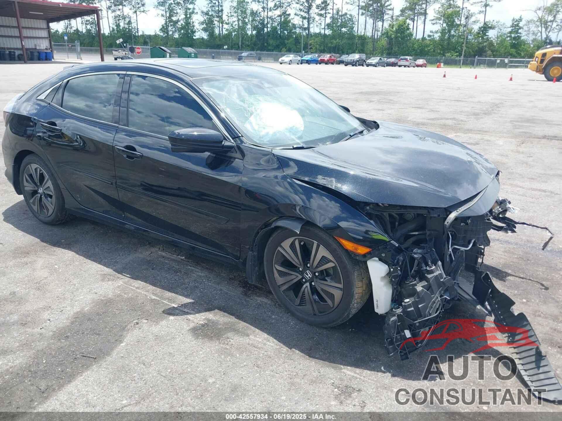 HONDA CIVIC 2017 - SHHFK7H60HU216125