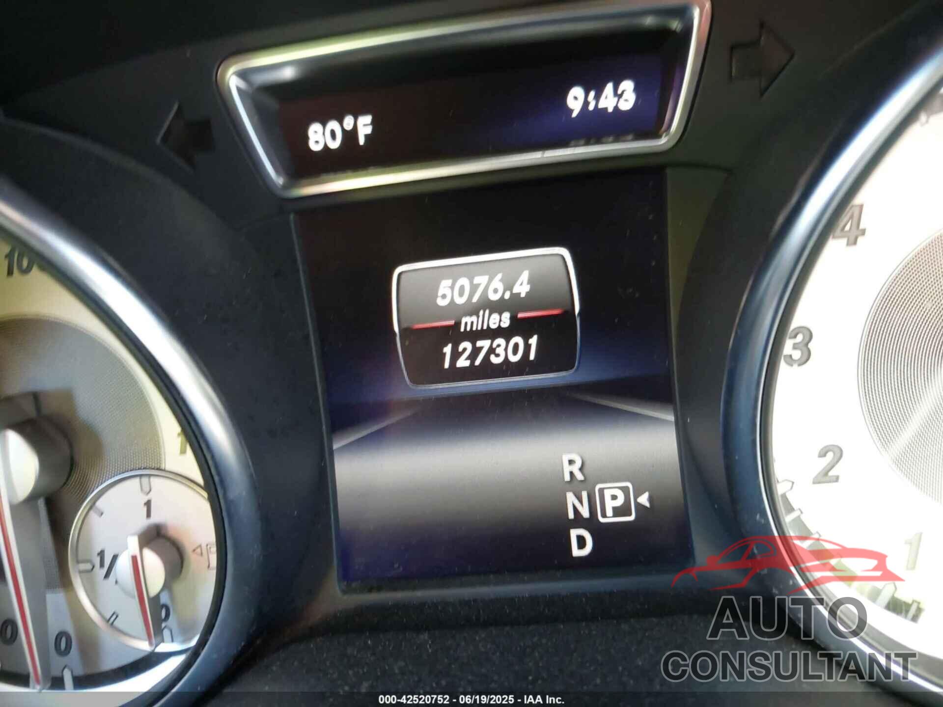 MERCEDES-BENZ GLA 250 2015 - WDCTG4GB2FJ149546