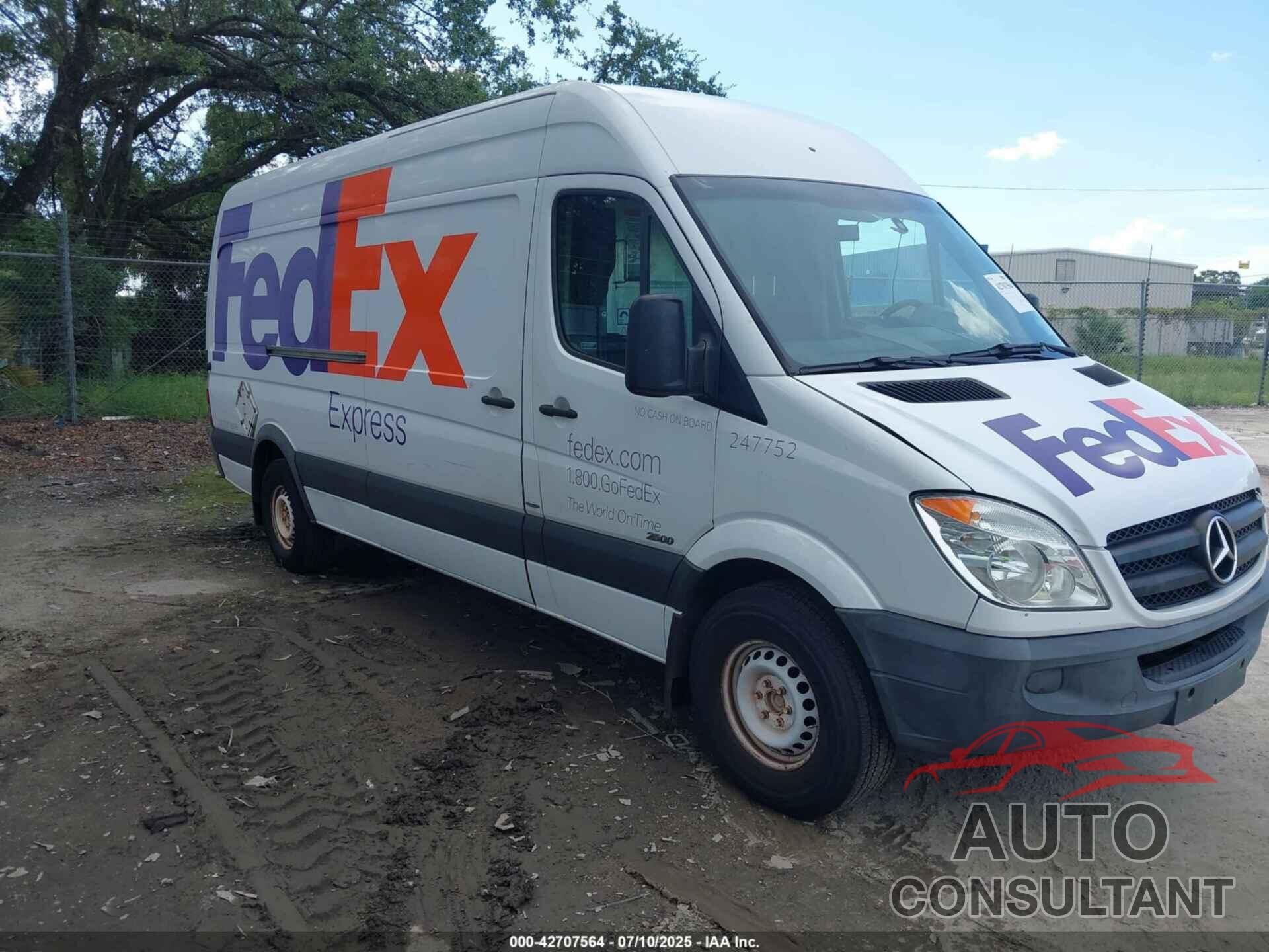 MERCEDES-BENZ SPRINTER 2500 2012 - WD3PE8CB6C5683416