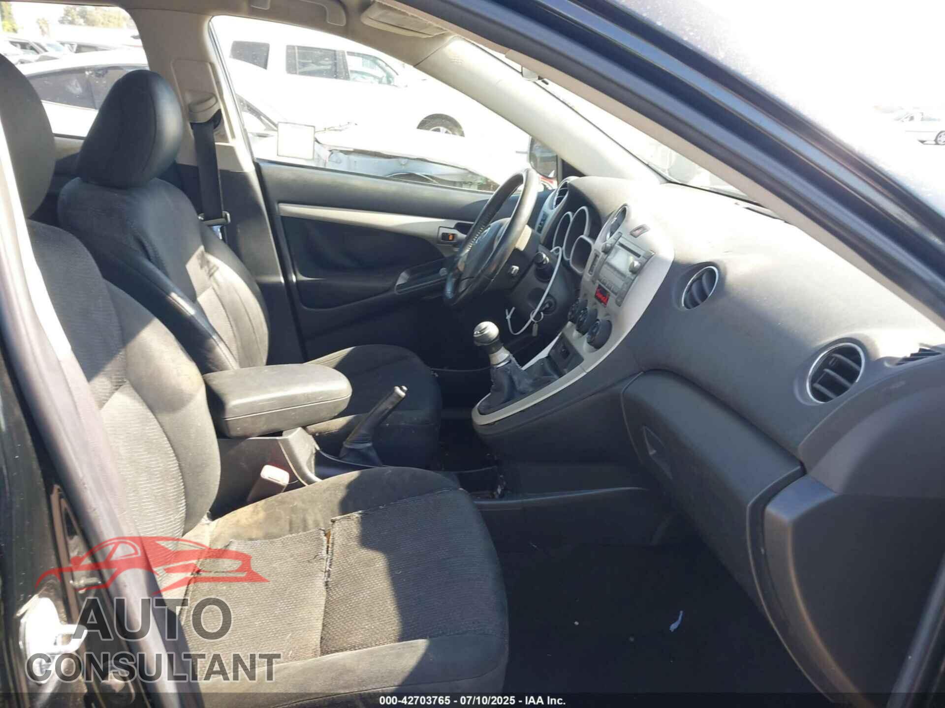 TOYOTA MATRIX 2010 - 2T1KE4EE7AC045286