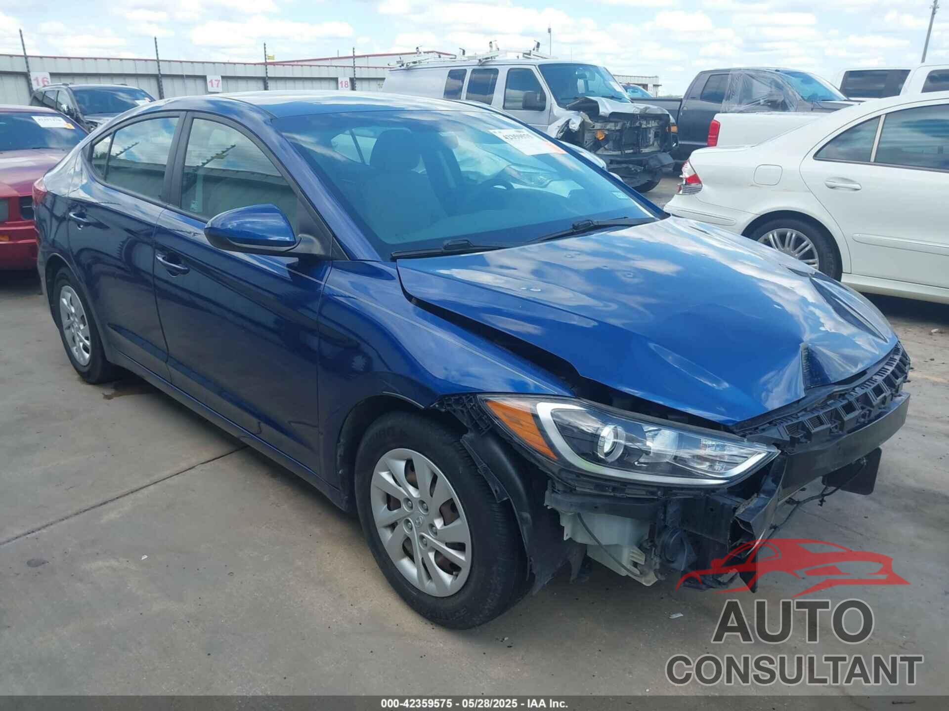 HYUNDAI ELANTRA 2017 - 5NPD74LF6HH180684
