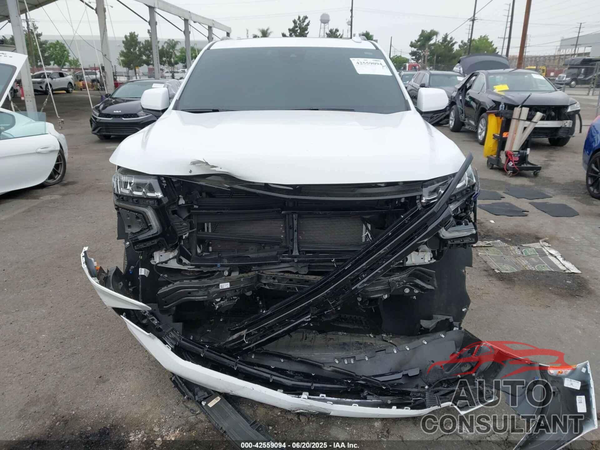 CHEVROLET SUBURBAN 2024 - 1GNSCEKD2RR187061