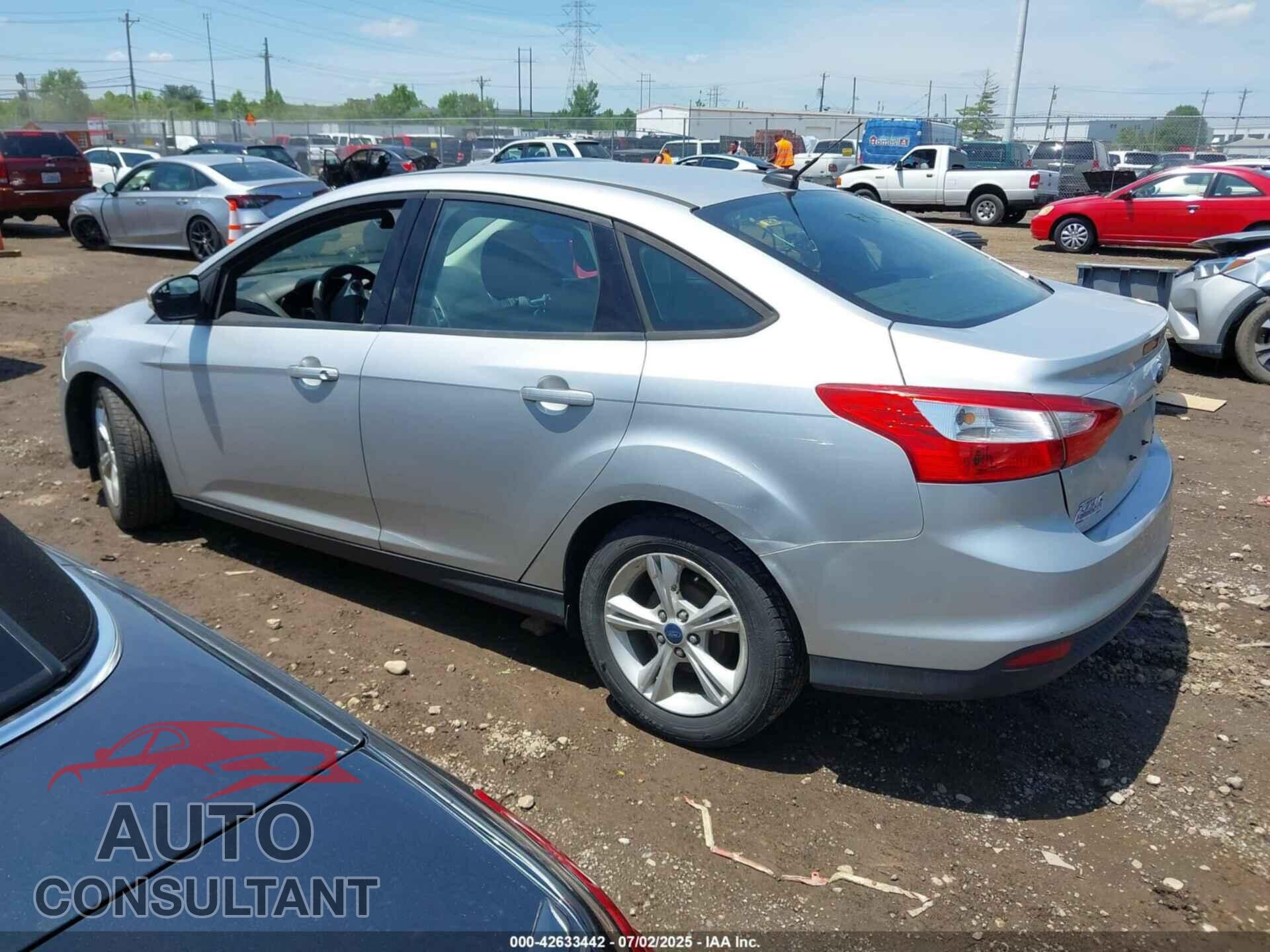 FORD FOCUS 2014 - 1FADP3F29EL396271
