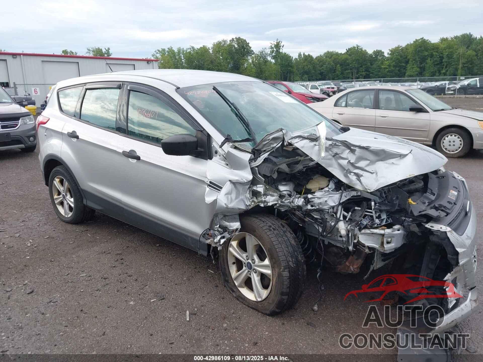 FORD ESCAPE 2016 - 1FMCU0F73GUB27961