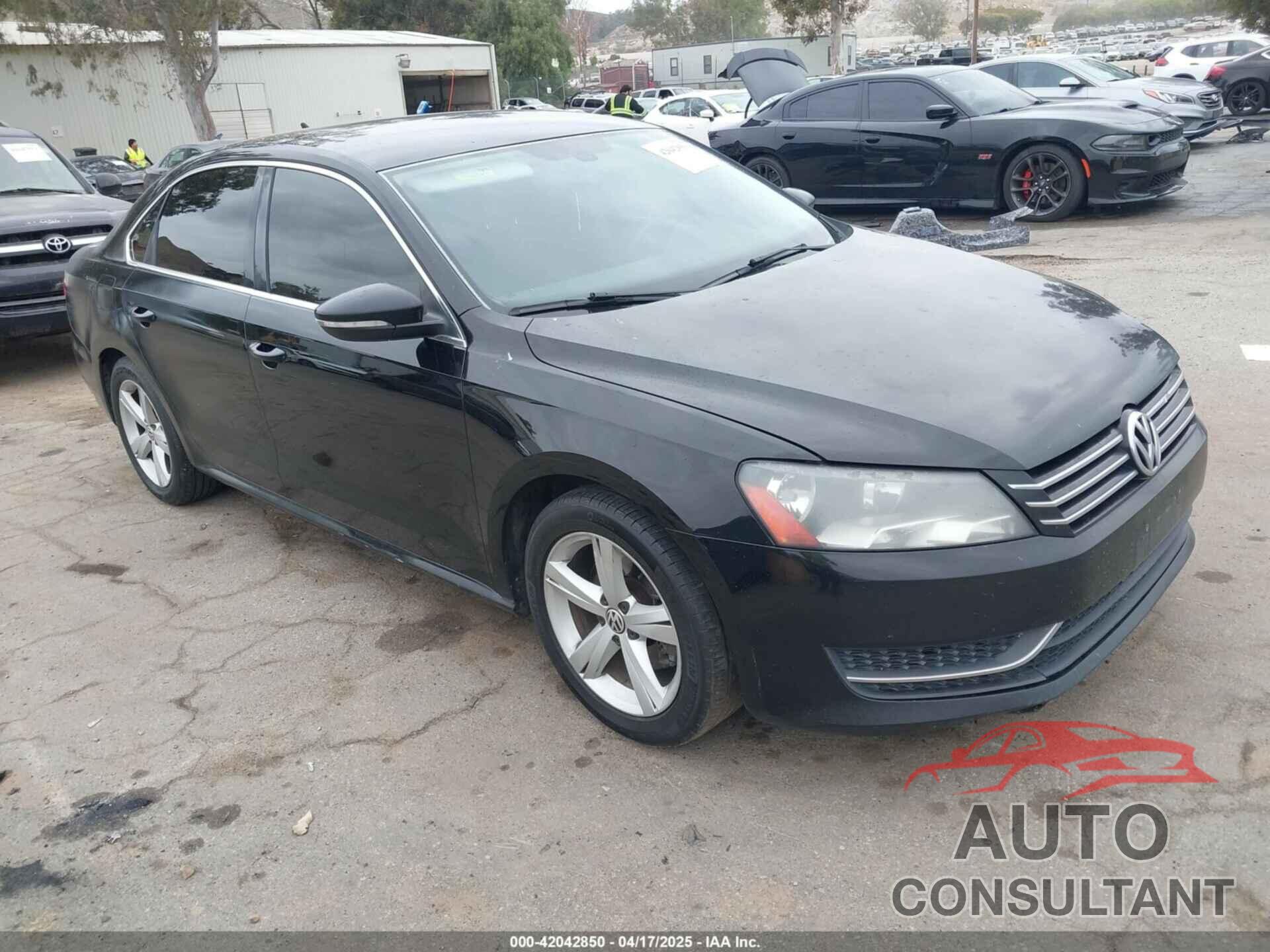 VOLKSWAGEN PASSAT 2012 - 1VWBP7A30CC026507