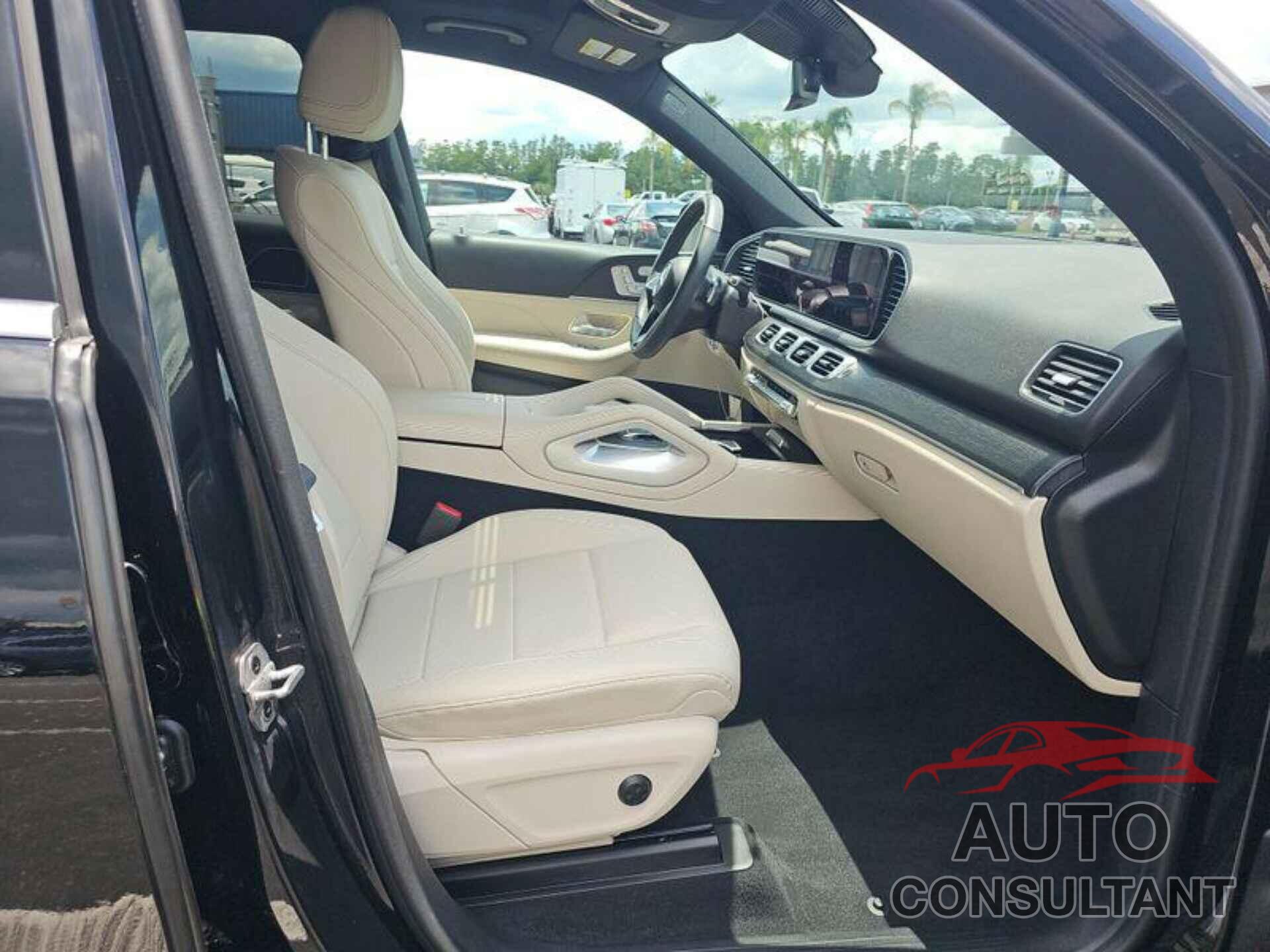 MERCEDES-BENZ GLE 2024 - 4JGFB4FB5RB170761