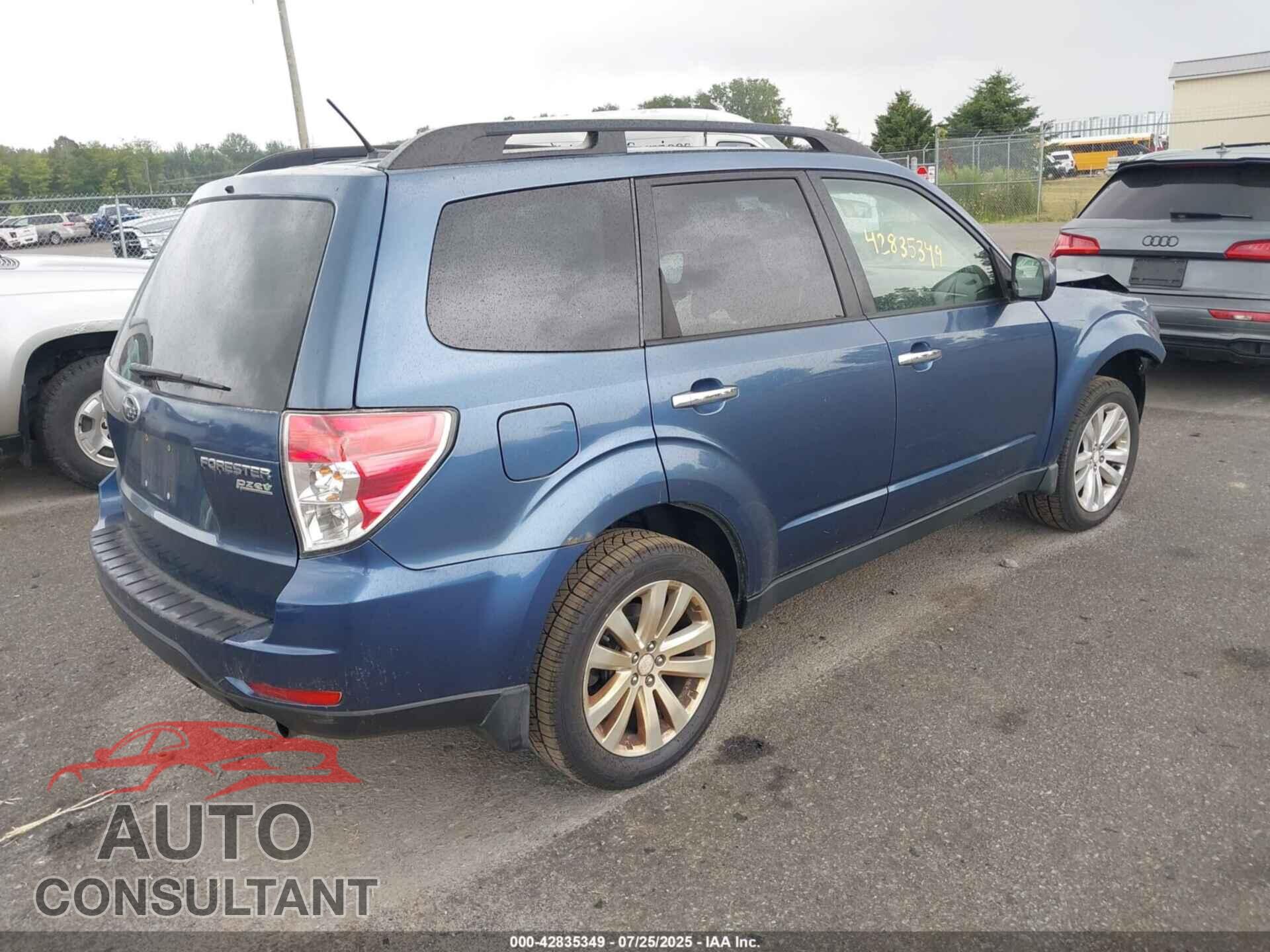 SUBARU FORESTER 2011 - JF2SHADC7BH771864