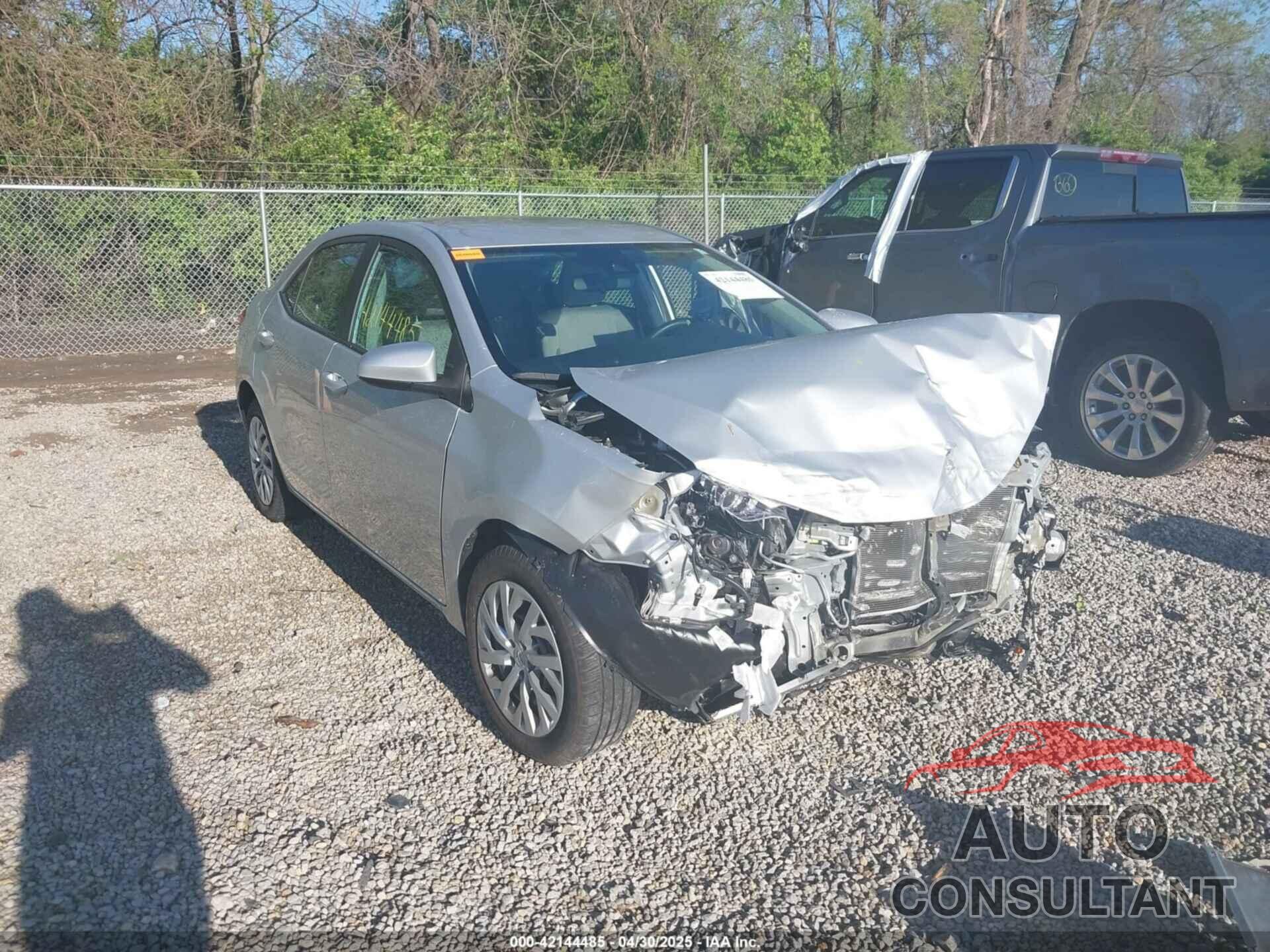 TOYOTA COROLLA 2018 - 2T1BURHE0JC045528