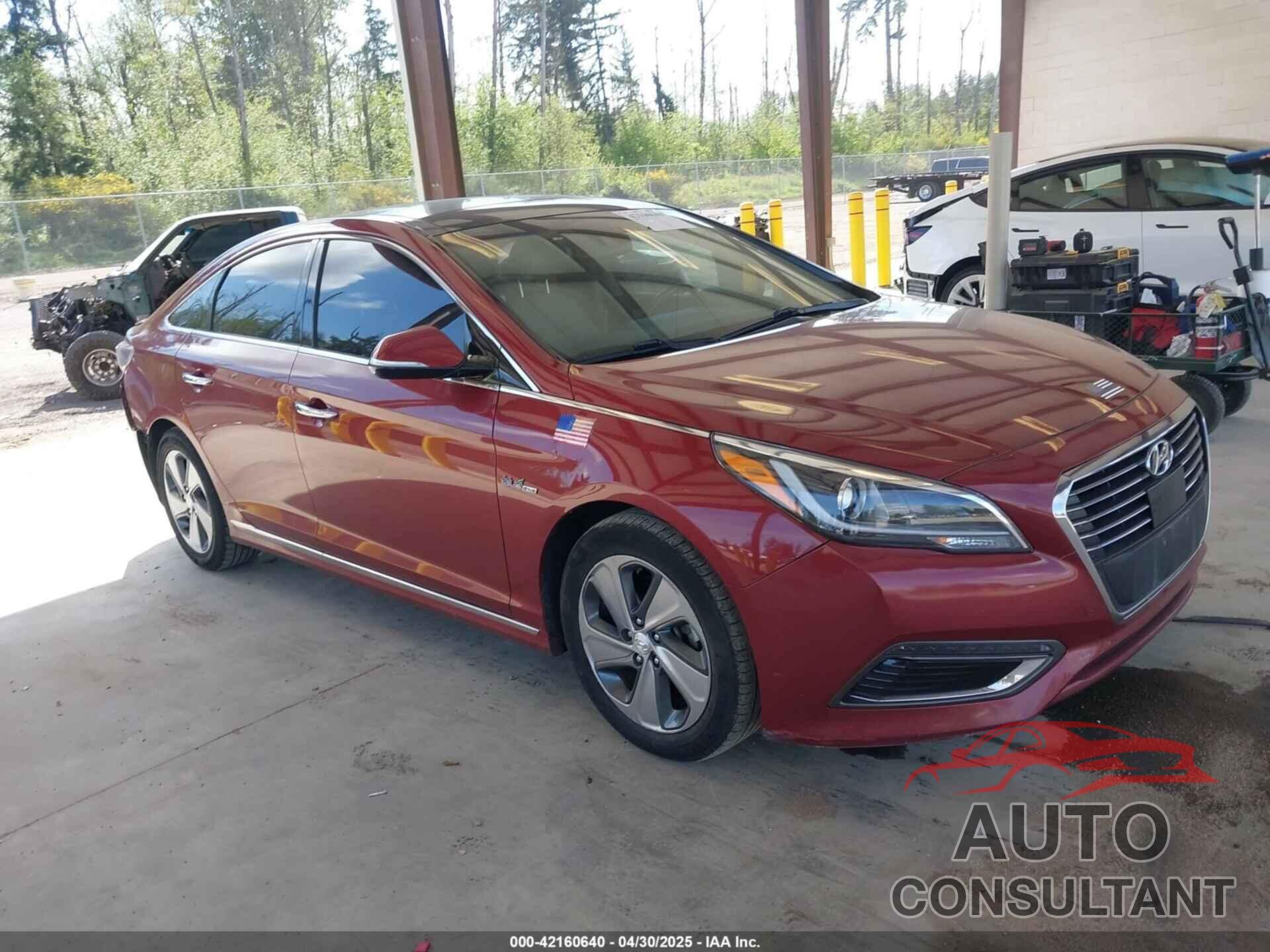 HYUNDAI SONATA HYBRID 2017 - KMHE34L38HA064461