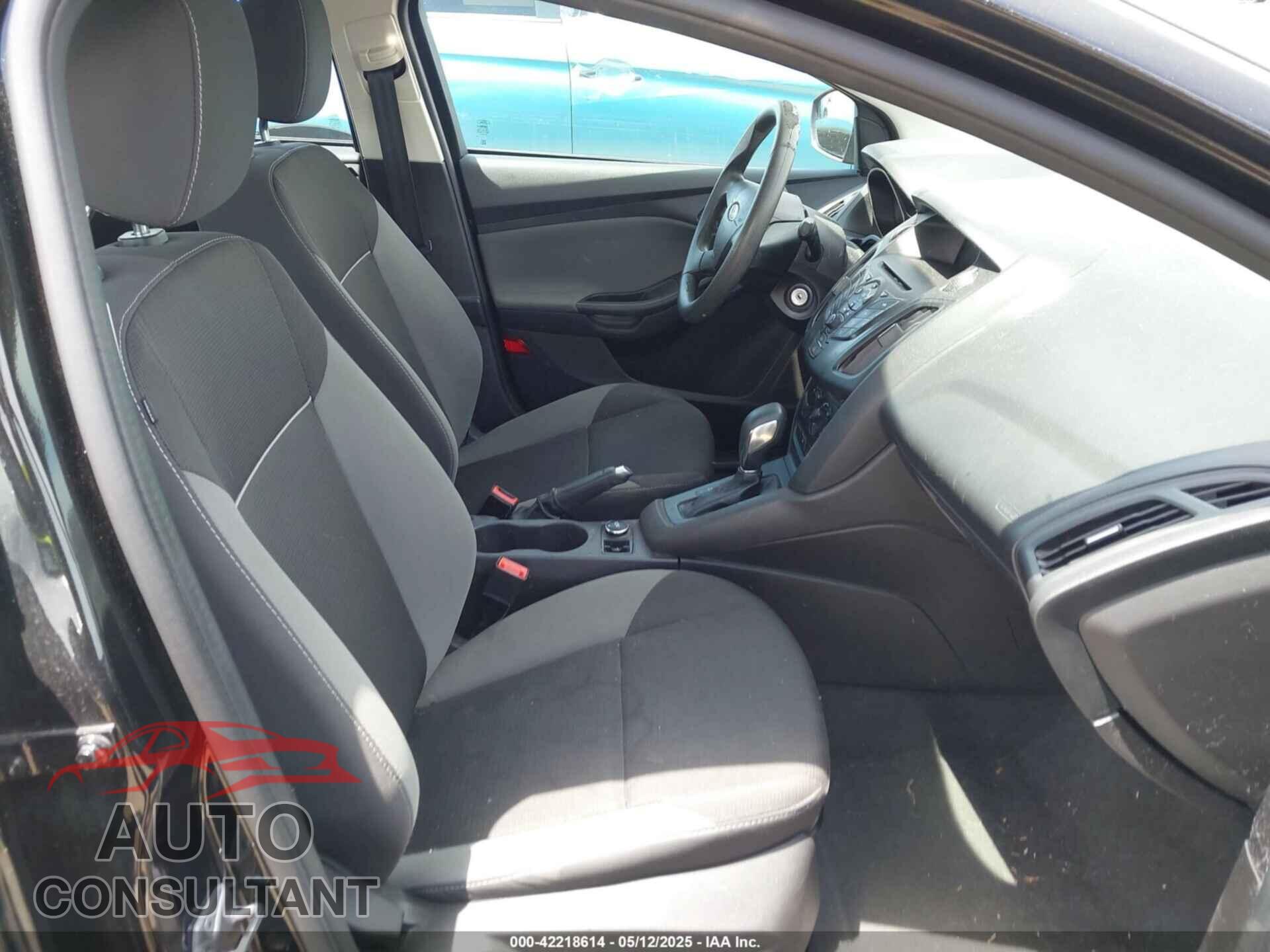 FORD FOCUS 2014 - 1FADP3E2XEL355486