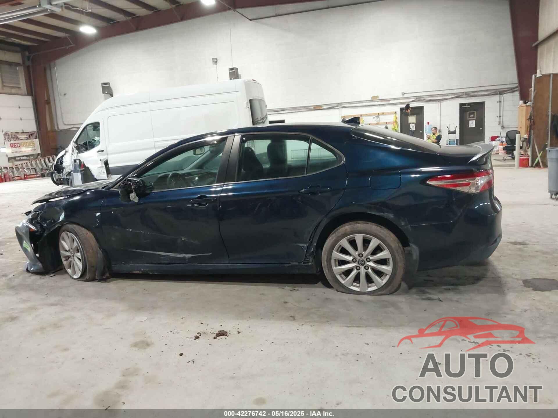 TOYOTA CAMRY 2019 - 4T1B11HK8KU709218