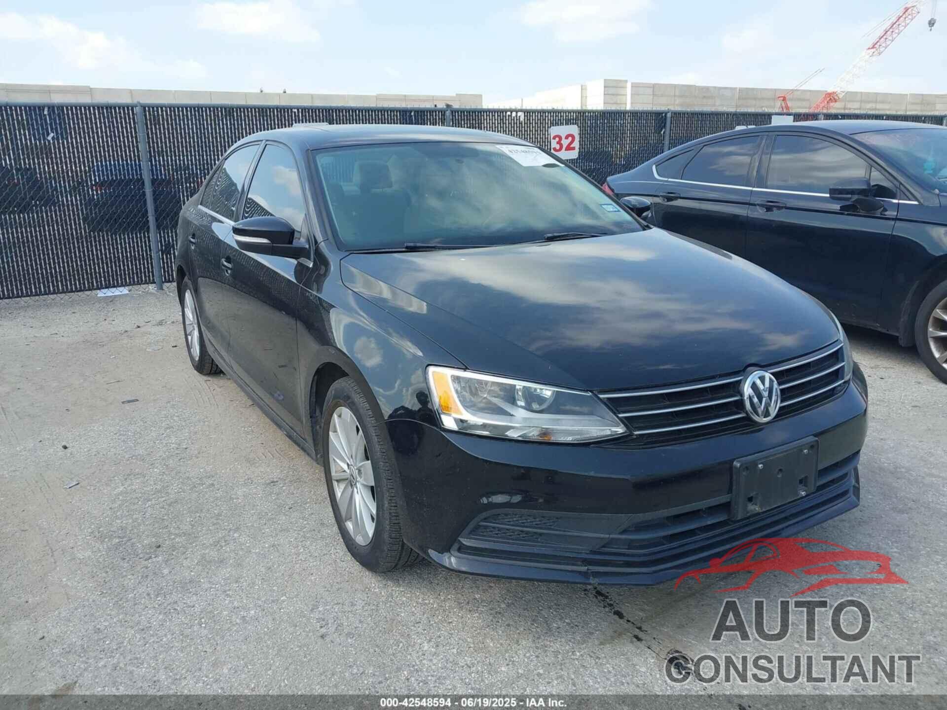 VOLKSWAGEN JETTA 2015 - 3VWLA7AJ7FM219342