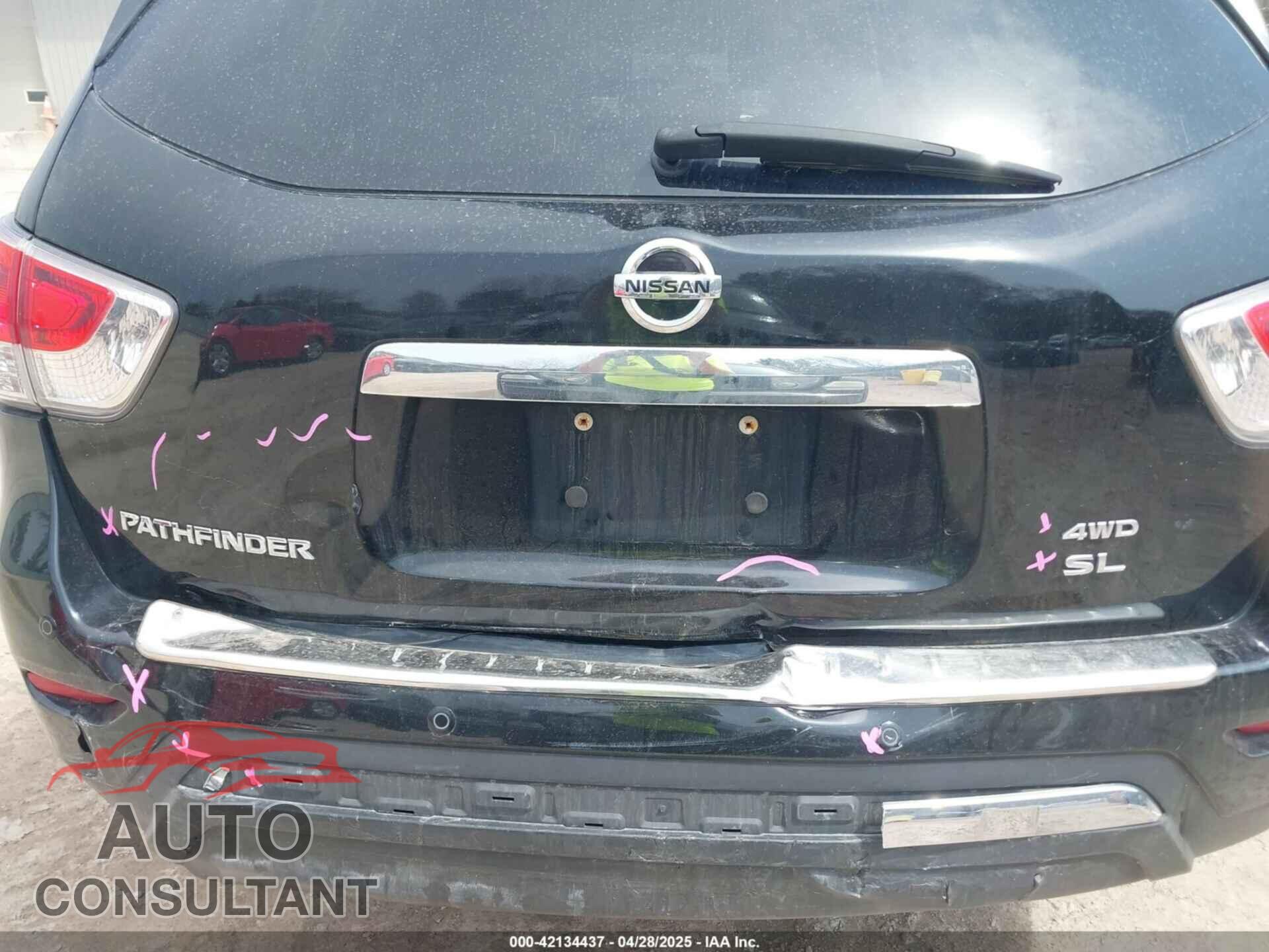 NISSAN PATHFINDER 2014 - 5N1AR2MM7EC623877