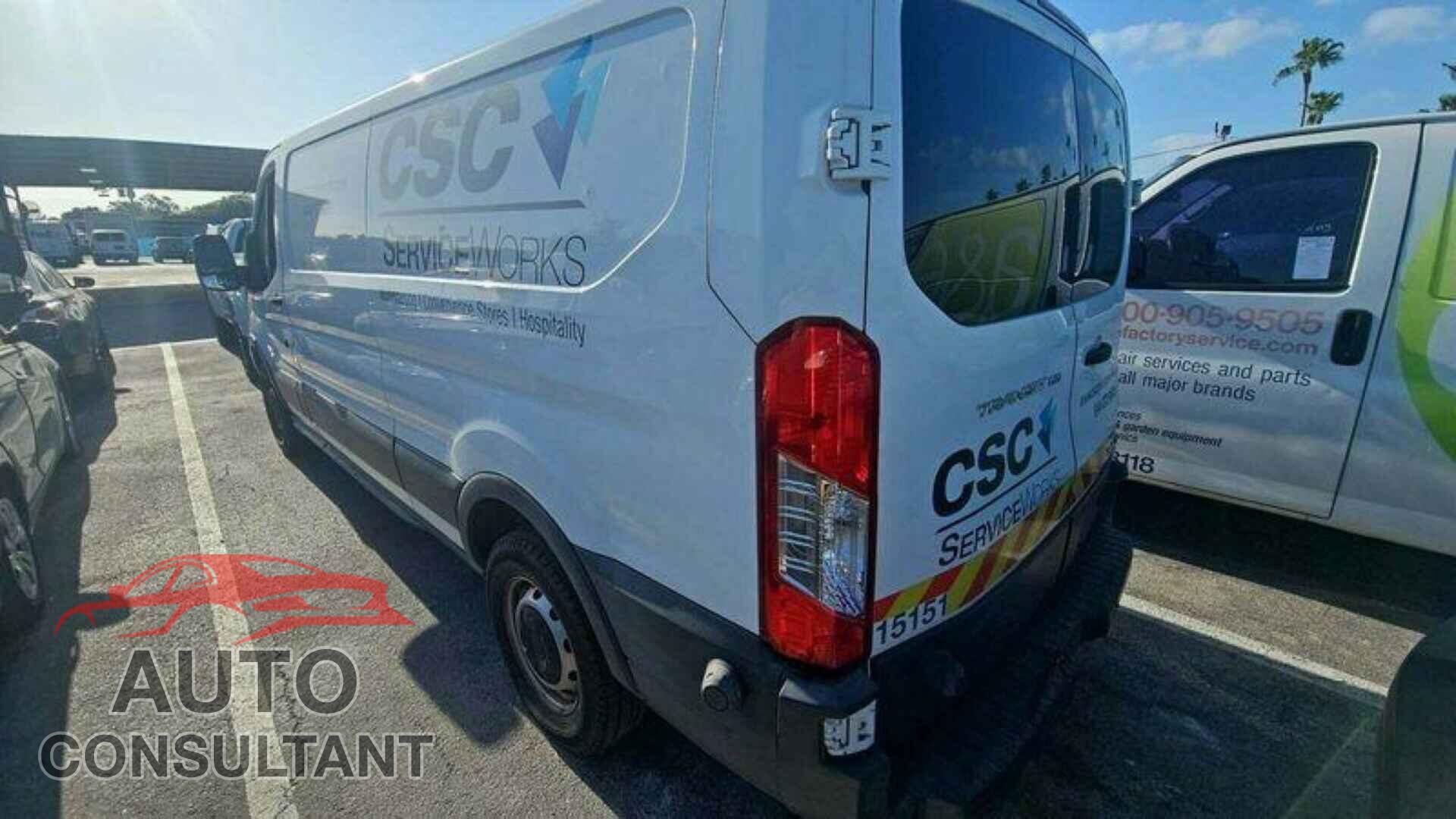 FORD TRANSIT 2015 - 1FTNE2YM2FKA84765
