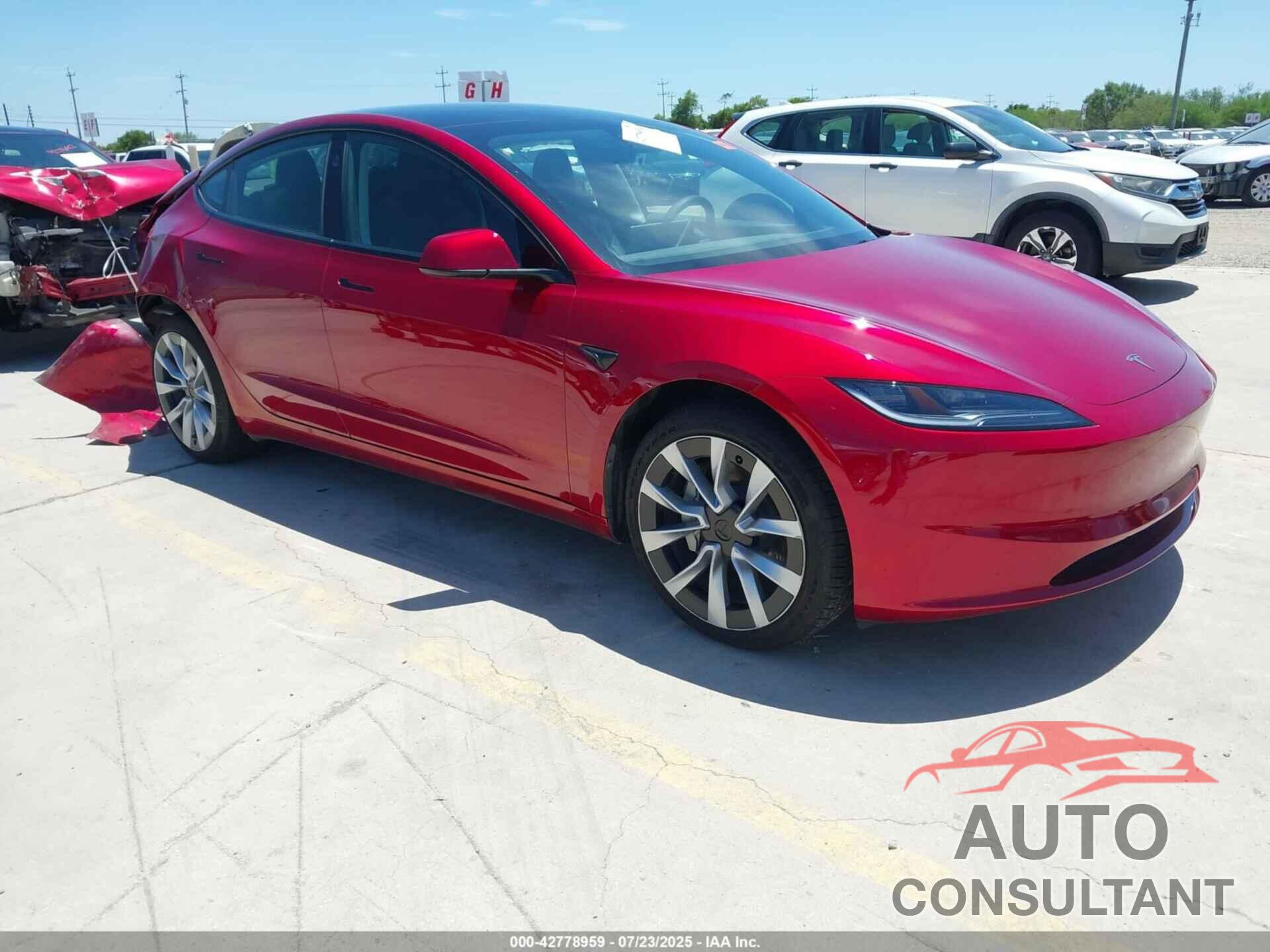TESLA MODEL 3 2025 - 5YJ3E1EB1SF905608