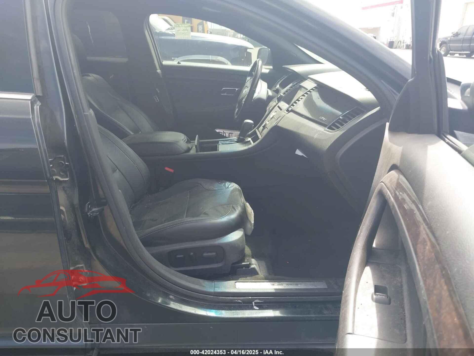 FORD TAURUS 2015 - 1FAHP2F85FG102651