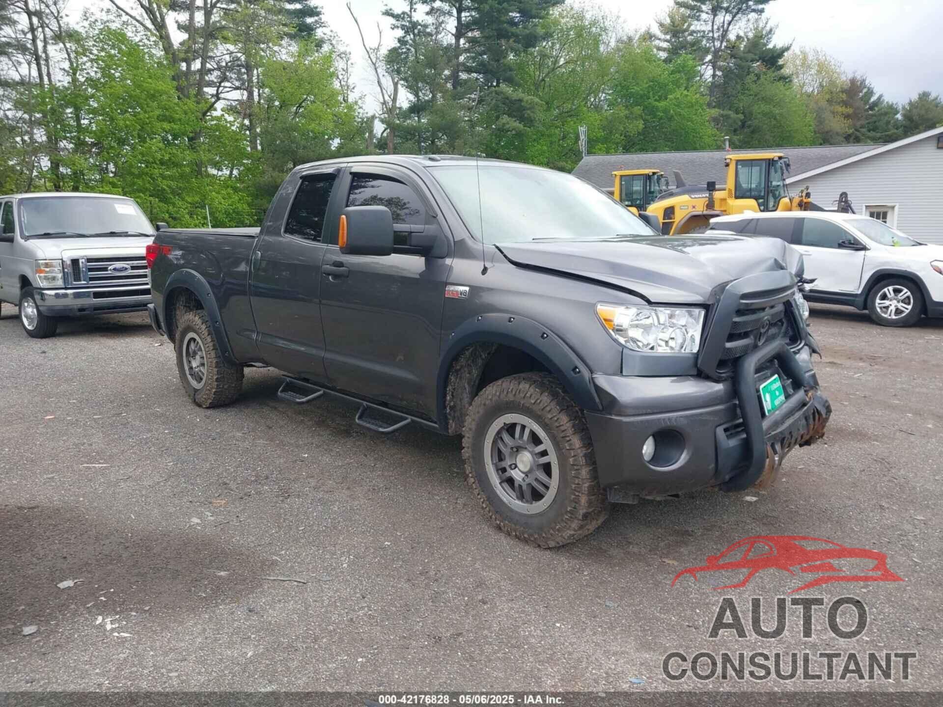 TOYOTA TUNDRA 2012 - 5TFUW5F14CX255128