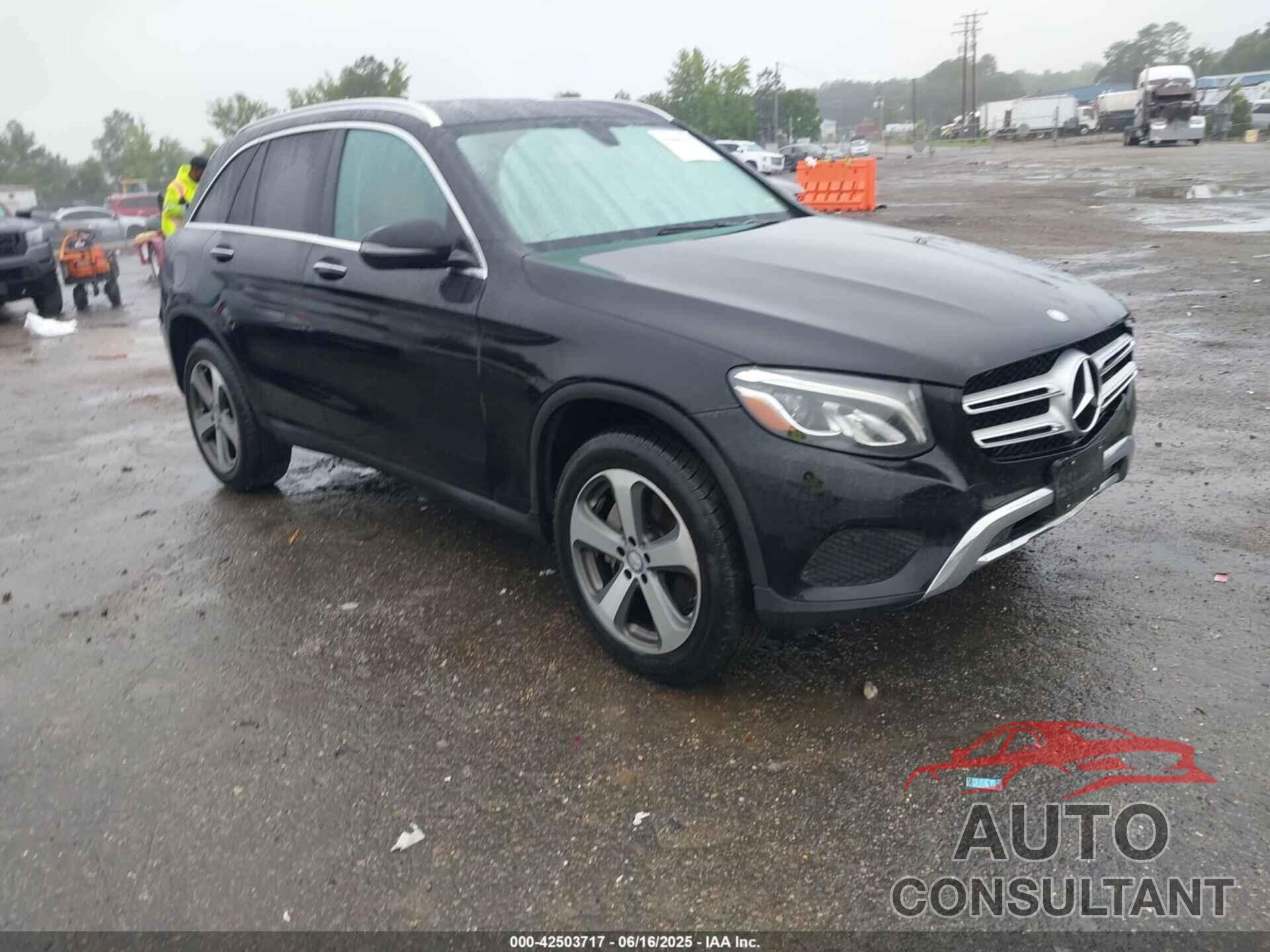 MERCEDES-BENZ GLC 300 2017 - WDC0G4KB4HF181026