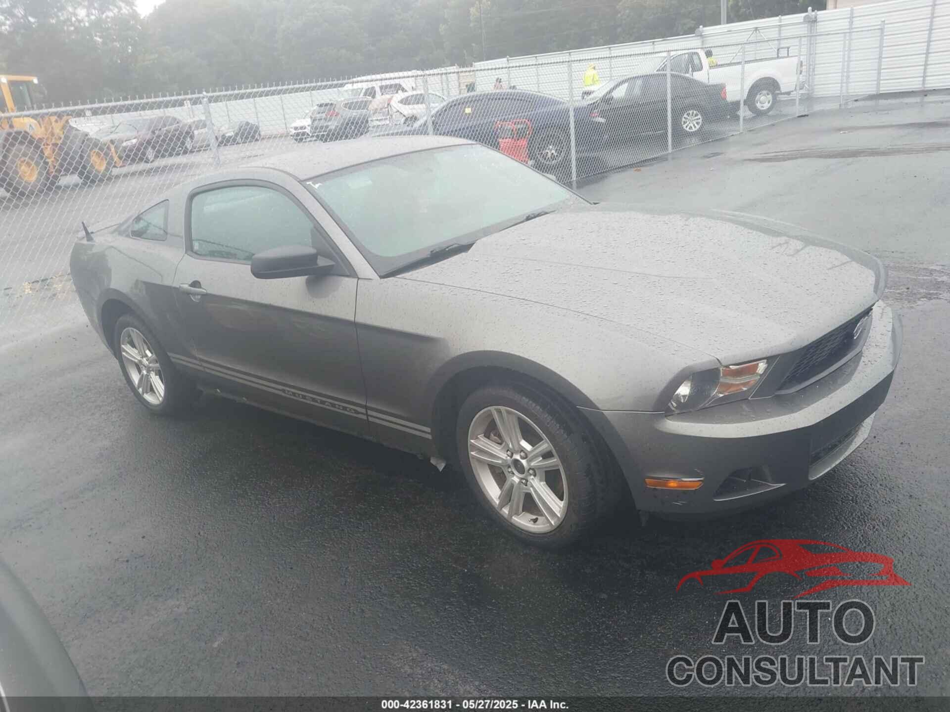 FORD MUSTANG 2012 - 1ZVBP8AM6C5260086