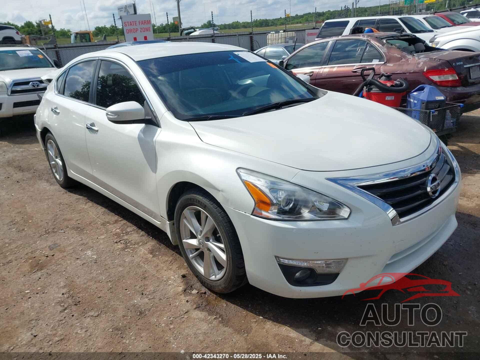 NISSAN ALTIMA 2015 - 1N4AL3AP8FC218533