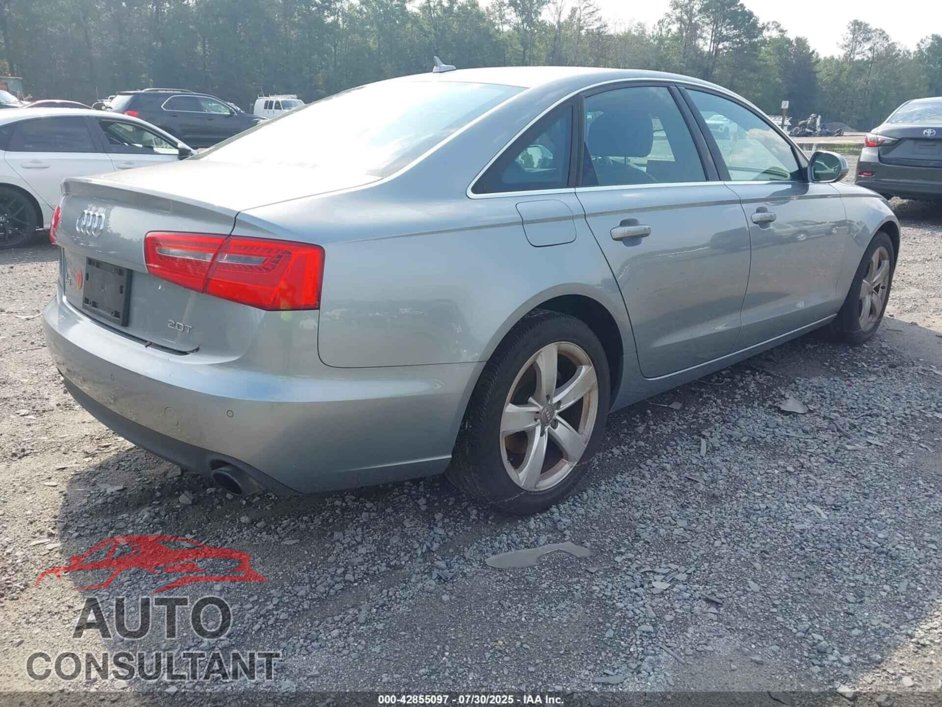 AUDI A6 2012 - WAUDFAFC2CN100676