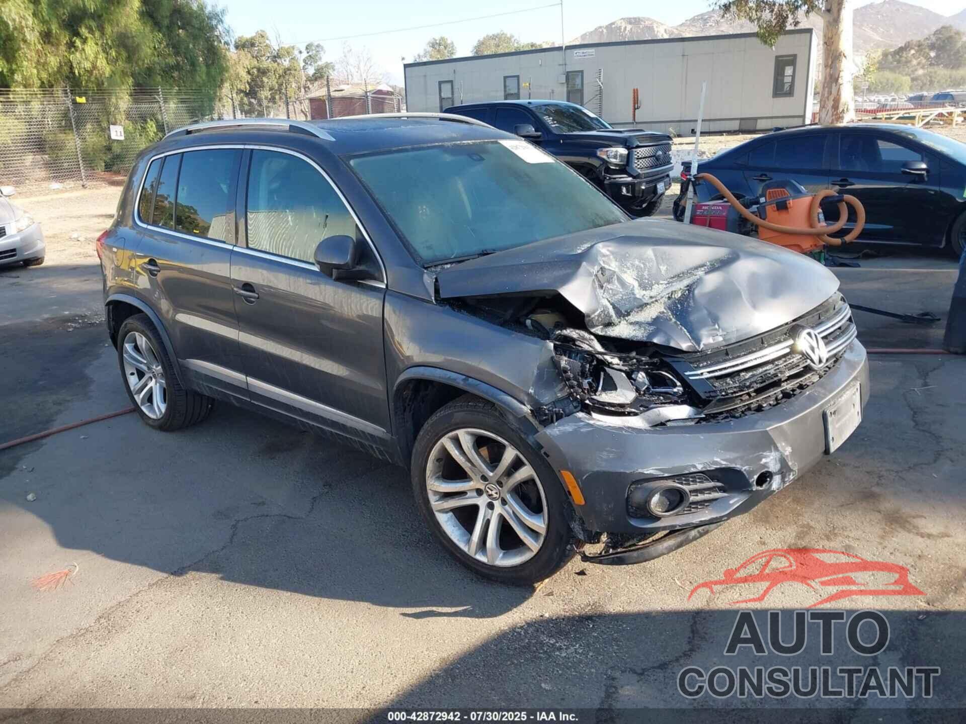 VOLKSWAGEN TIGUAN 2013 - WVGAV3AX9DW584285