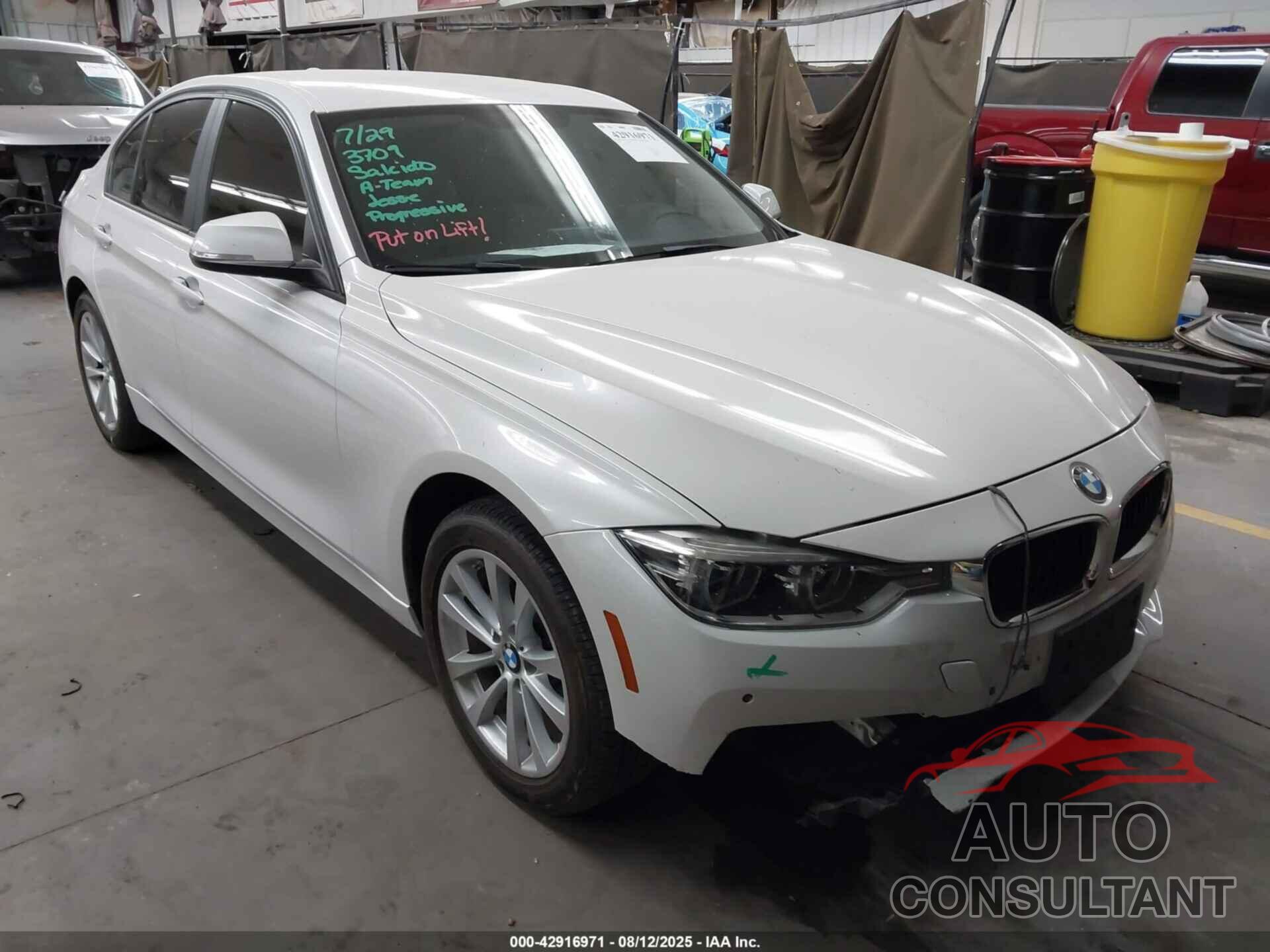 BMW 320I 2018 - WBA8E1G54JNU91377