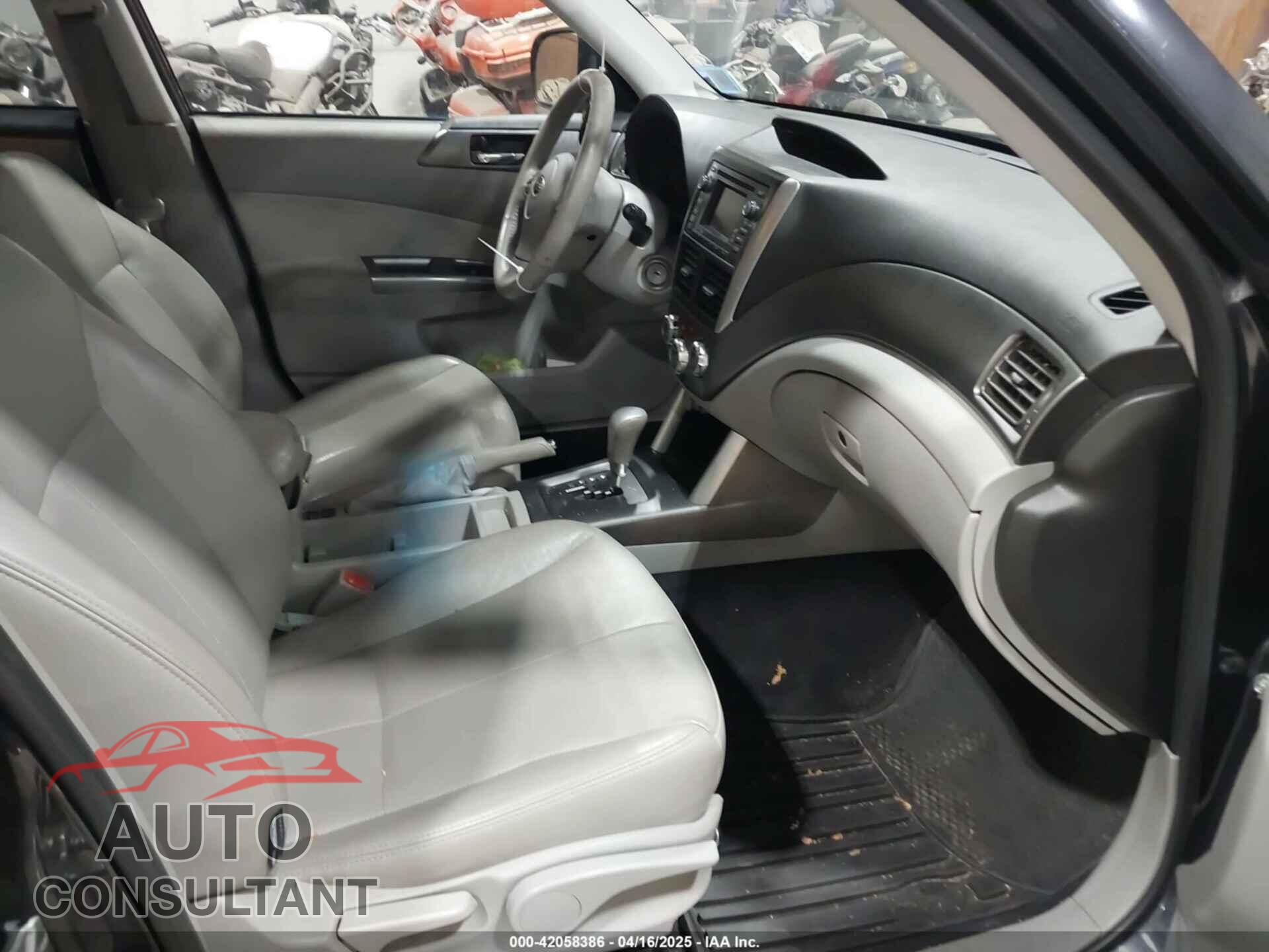 SUBARU FORESTER 2013 - JF2SHAEC0DH439895