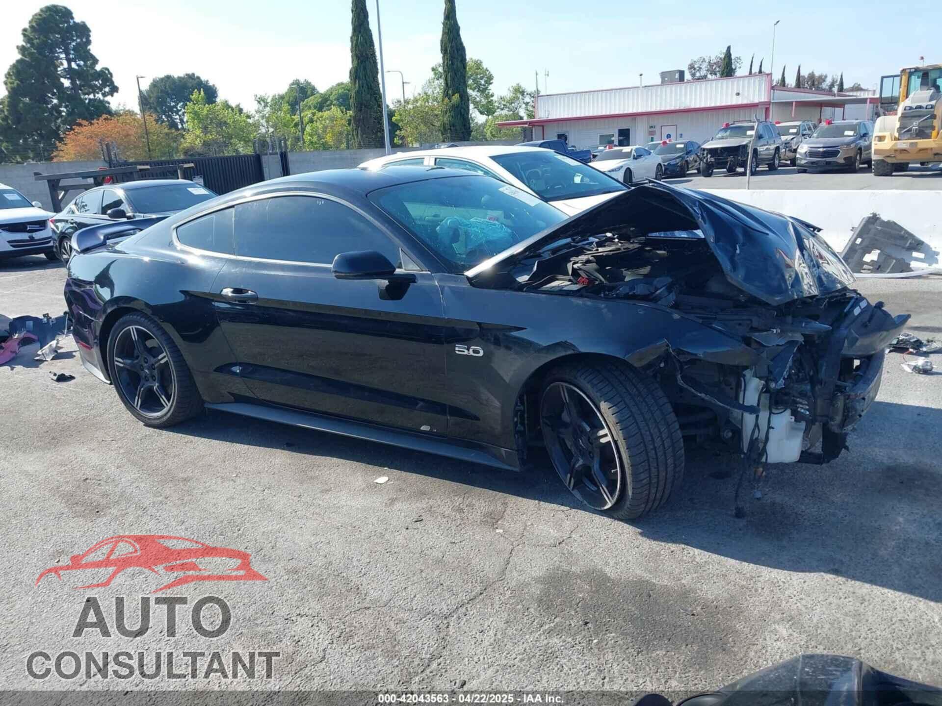 FORD MUSTANG 2017 - 1FA6P8CF8H5210452