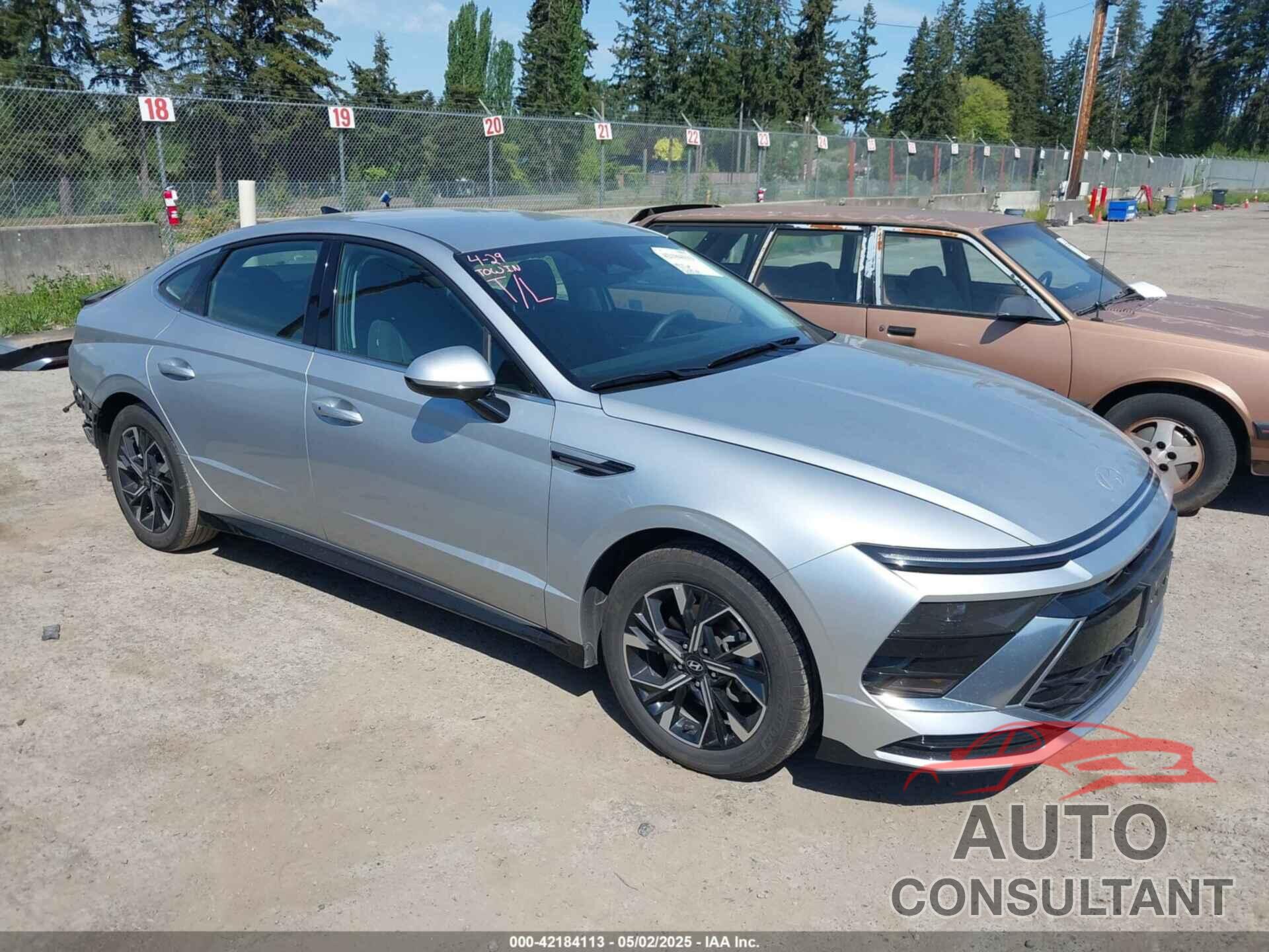 HYUNDAI SONATA 2024 - KMHL64JA3RA414323