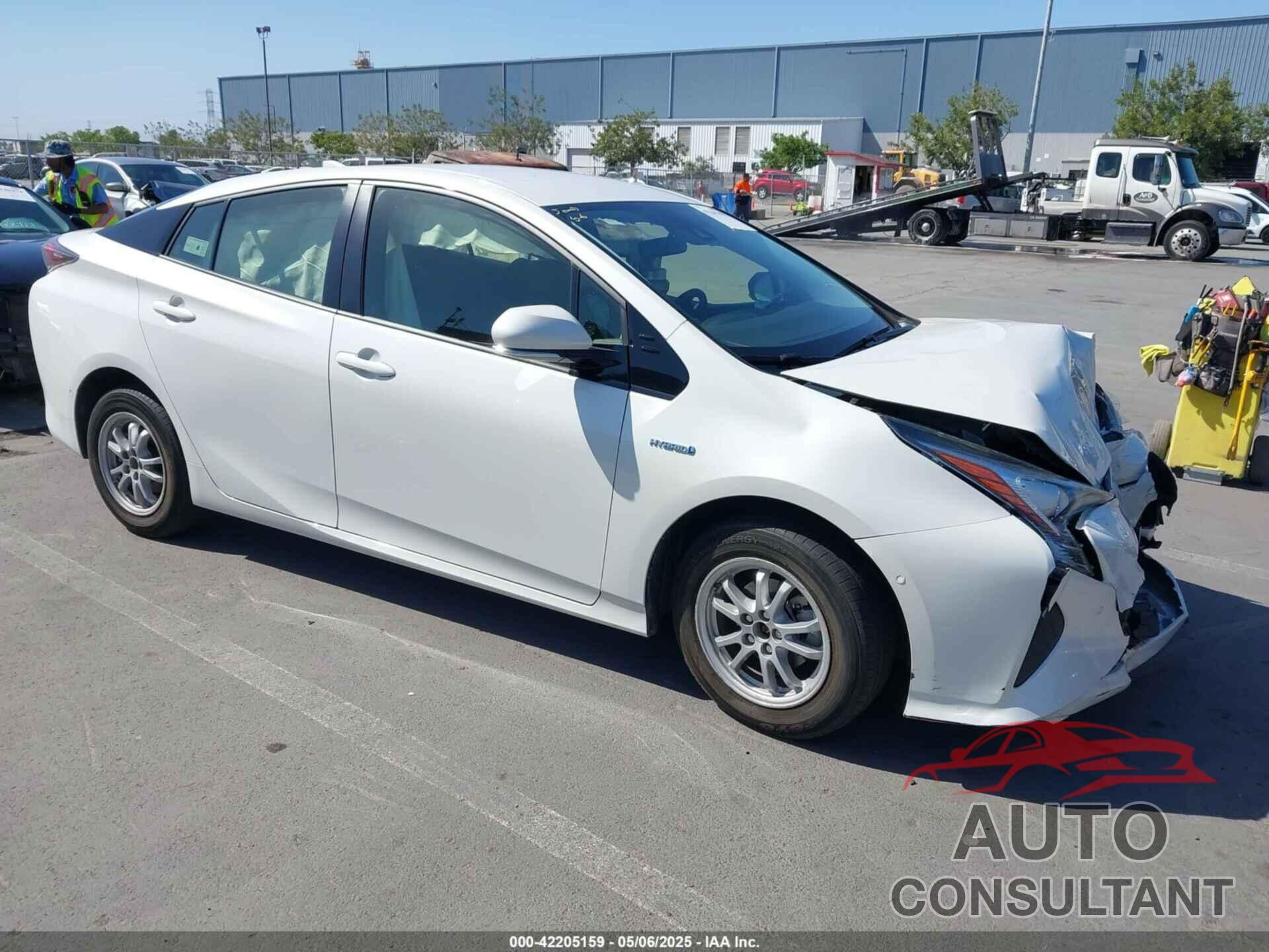 TOYOTA PRIUS 2018 - JTDKBRFU9J3063860