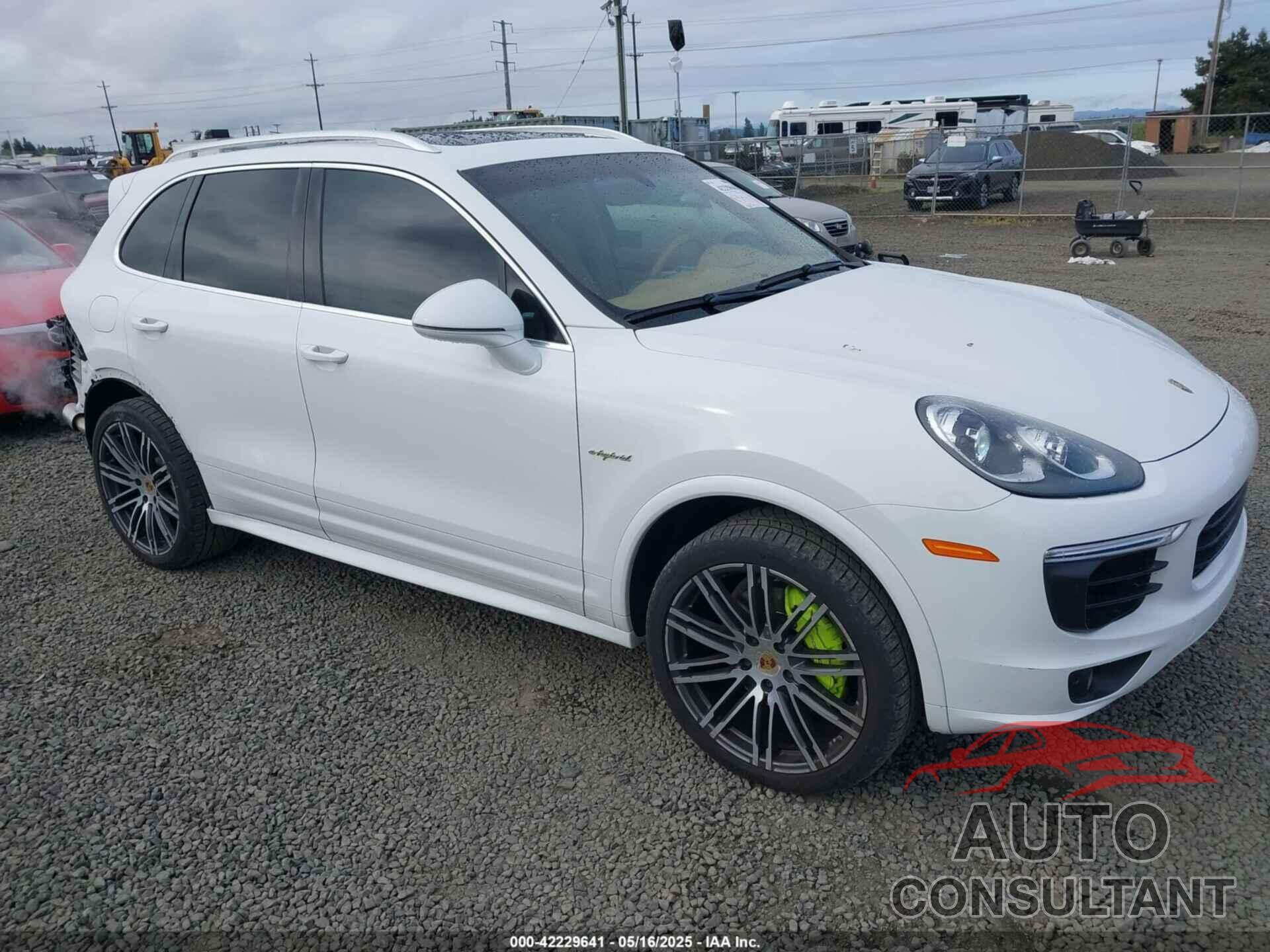 PORSCHE CAYENNE E-HYBRID 2016 - WP1AE2A22GLA17486
