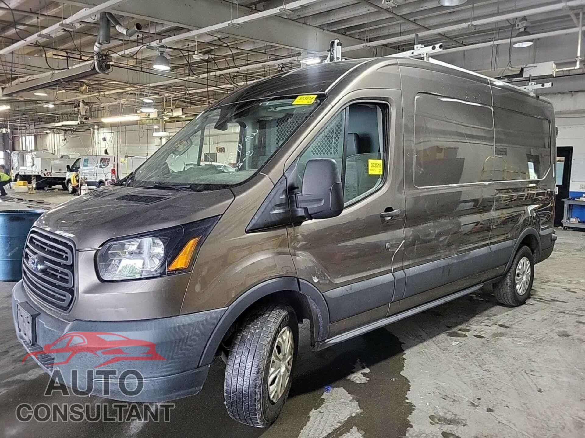 FORD TRANSIT 2018 - 1FTYR2CM1JKB10368