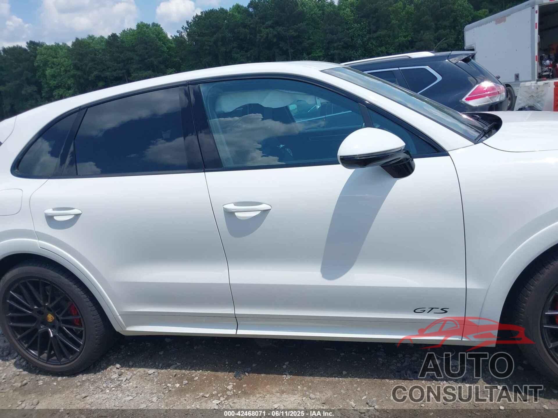 PORSCHE CAYENNE 2021 - WP1AG2AY8MDA33941