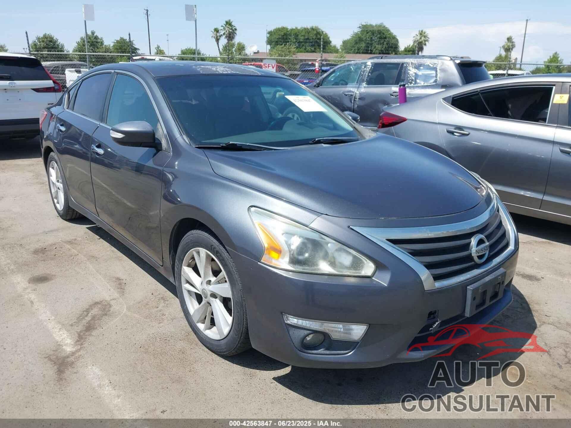 NISSAN ALTIMA 2013 - 1N4AL3AP2DC102645