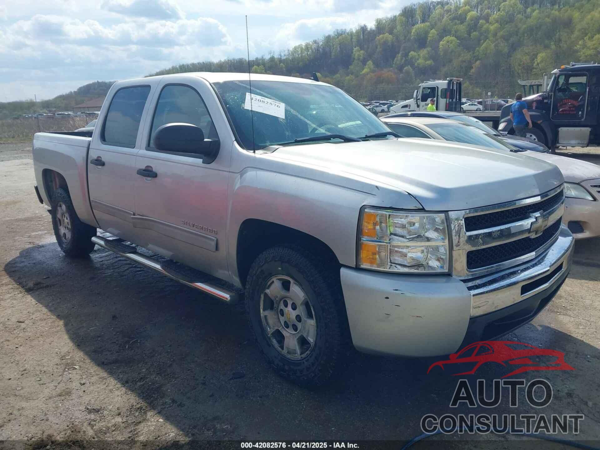 CHEVROLET SILVERADO 1500 2011 - 1GCPCSE39BF122893