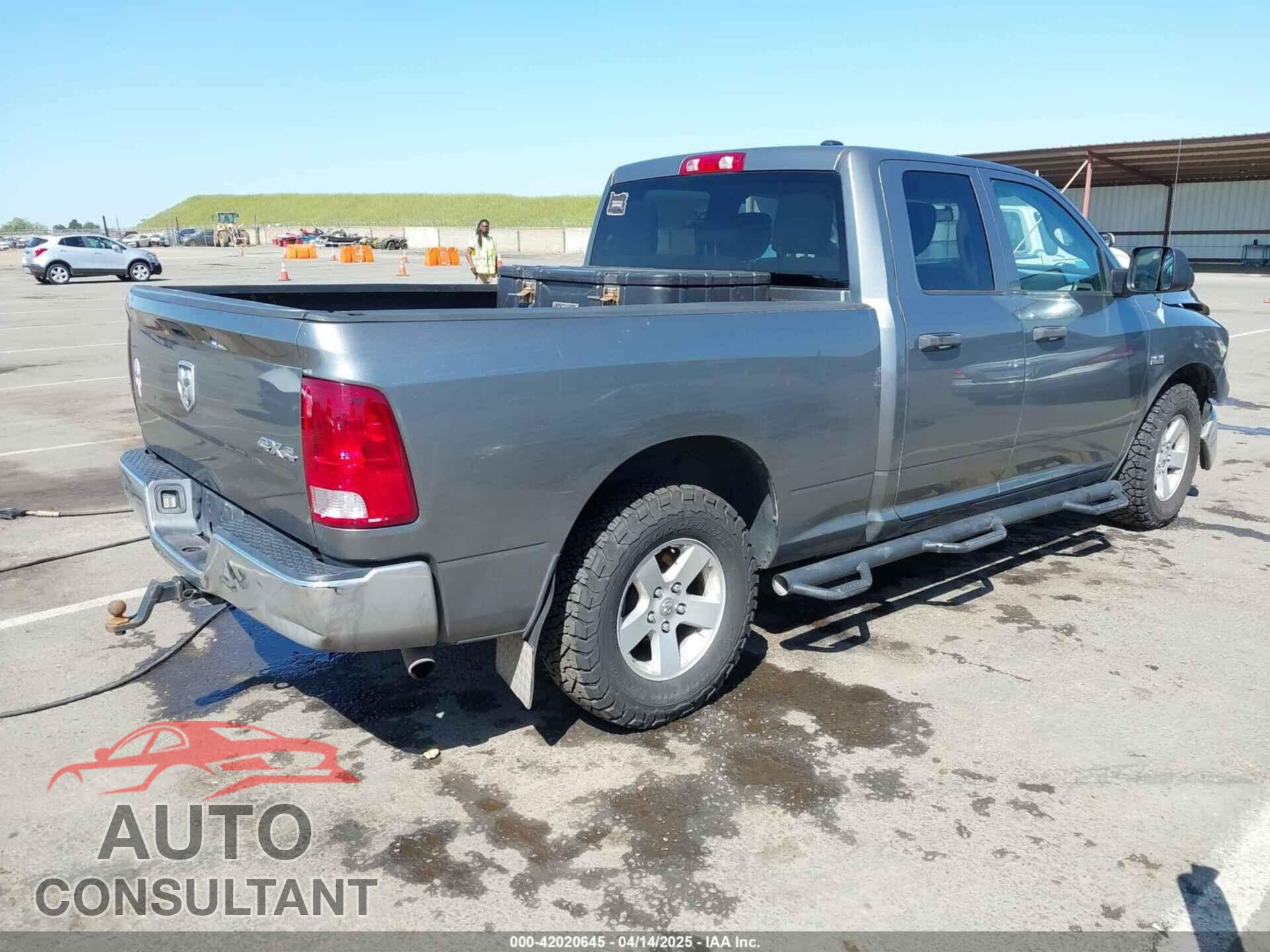 DODGE RAM 1500 2012 - 1C6RD7FT5CS347653