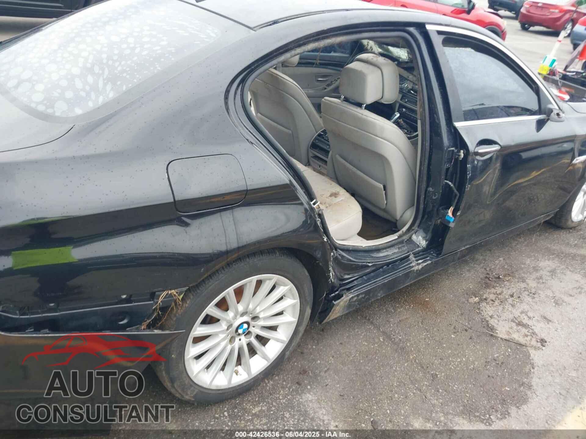 BMW 535I 2013 - WBAFR7C55DC828126