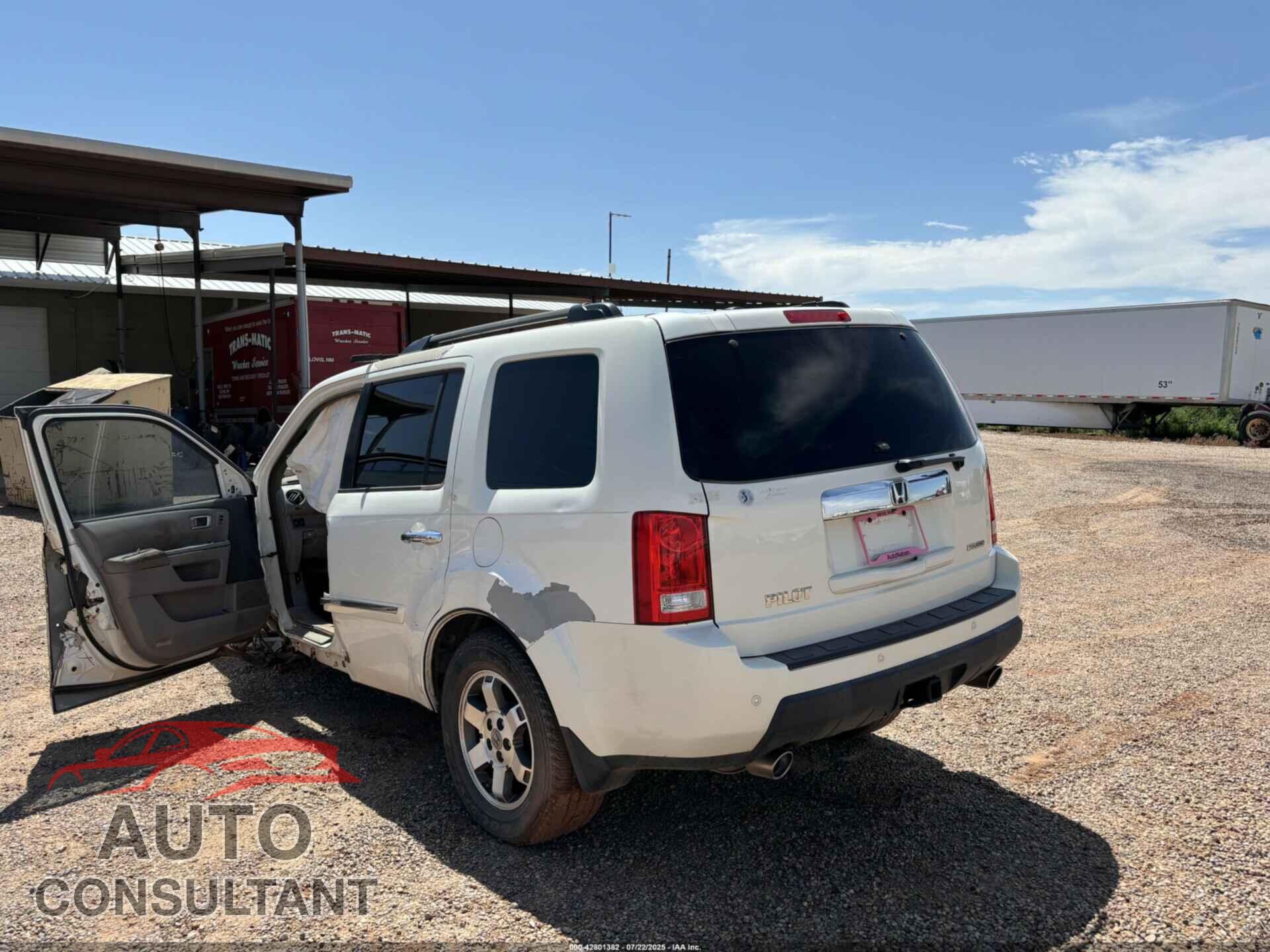 HONDA PILOT 2011 - 5FNYF3H90BB042968