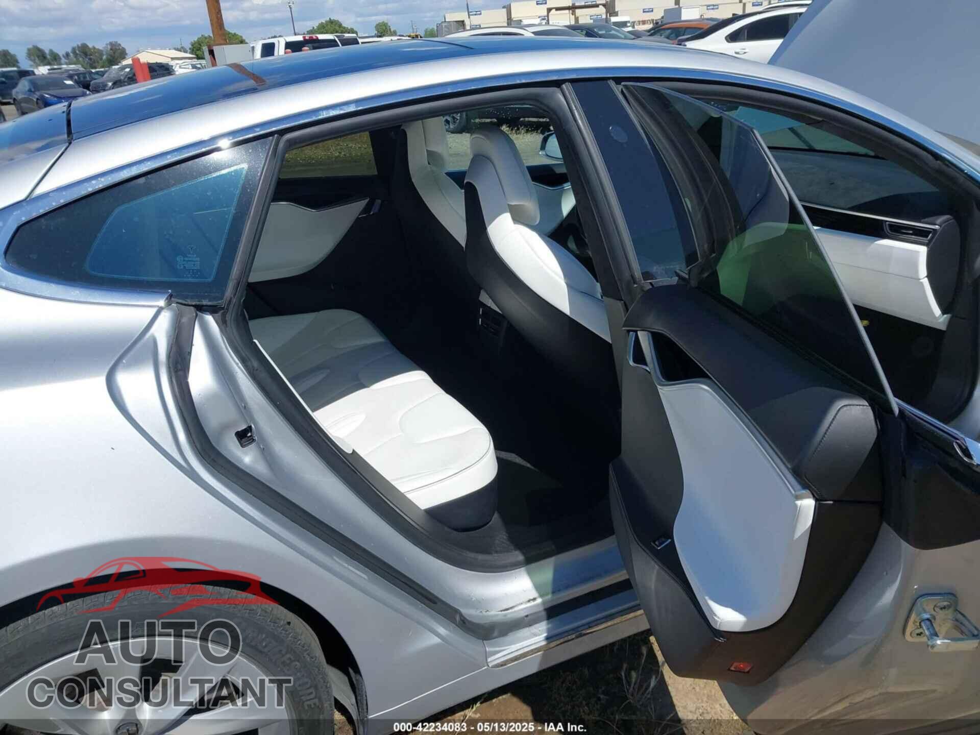 TESLA MODEL S 2016 - 5YJSA1E22GF174637