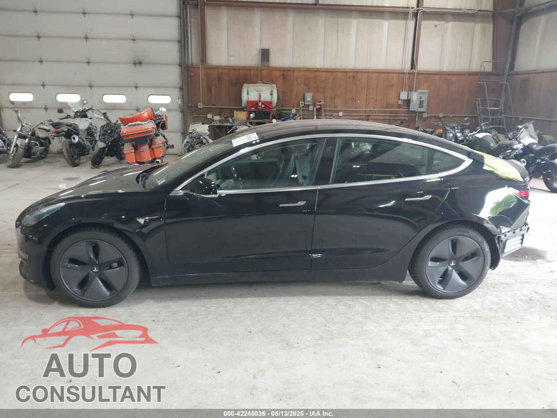TESLA MODEL 3 2018 - 5YJ3E1EB4JF183758
