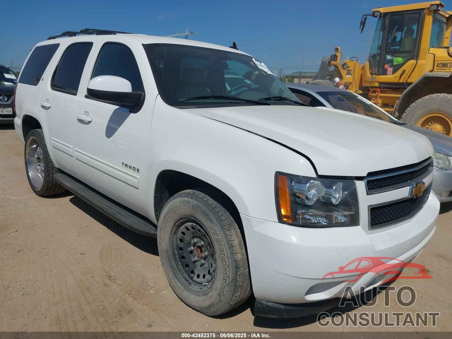 CHEVROLET TAHOE 2013 - 1GNSCBE02DR338531