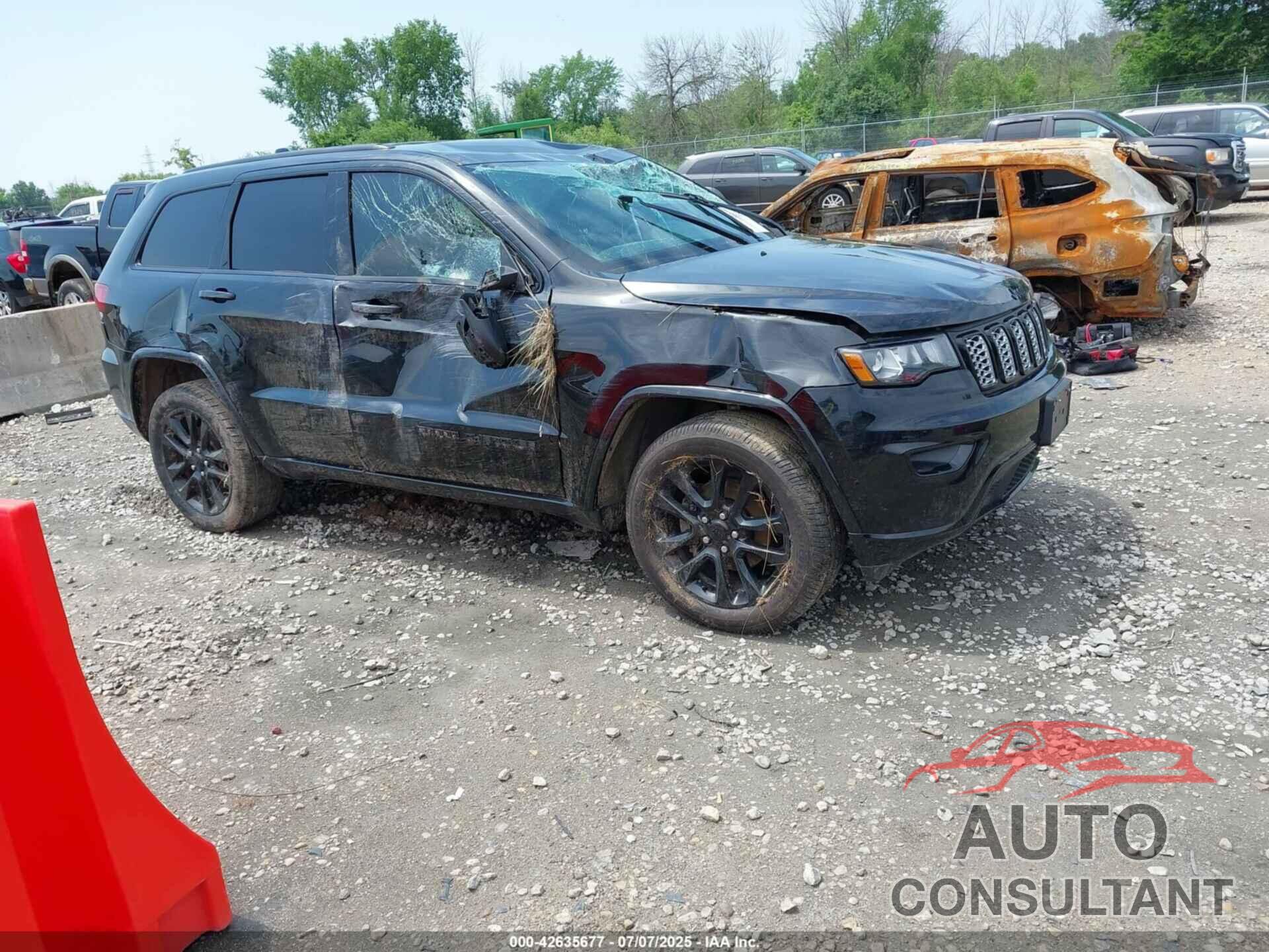 JEEP GRAND CHEROKEE 2018 - 1C4RJFAG2JC202728