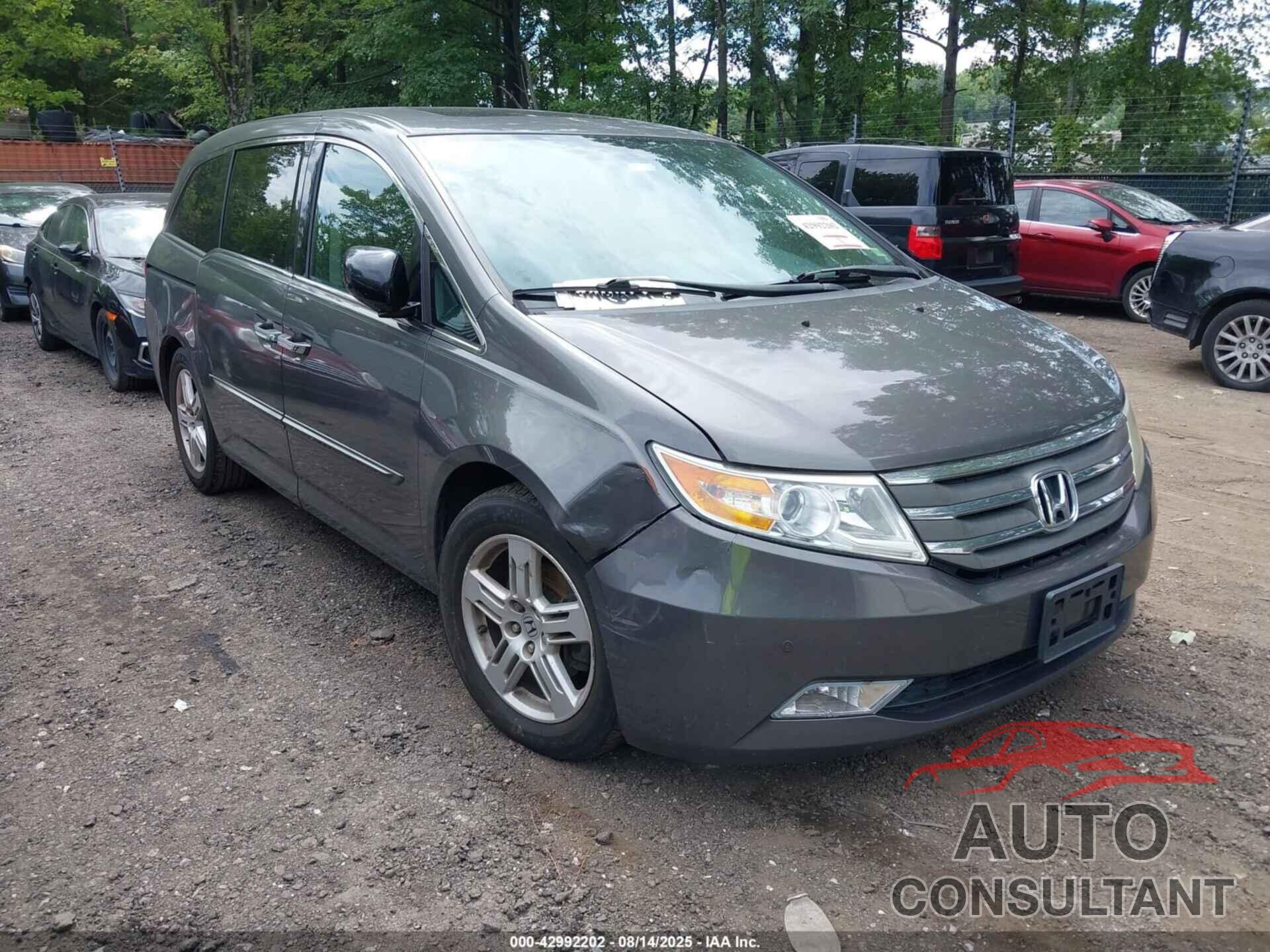 HONDA ODYSSEY 2013 - 5FNRL5H90DB046479