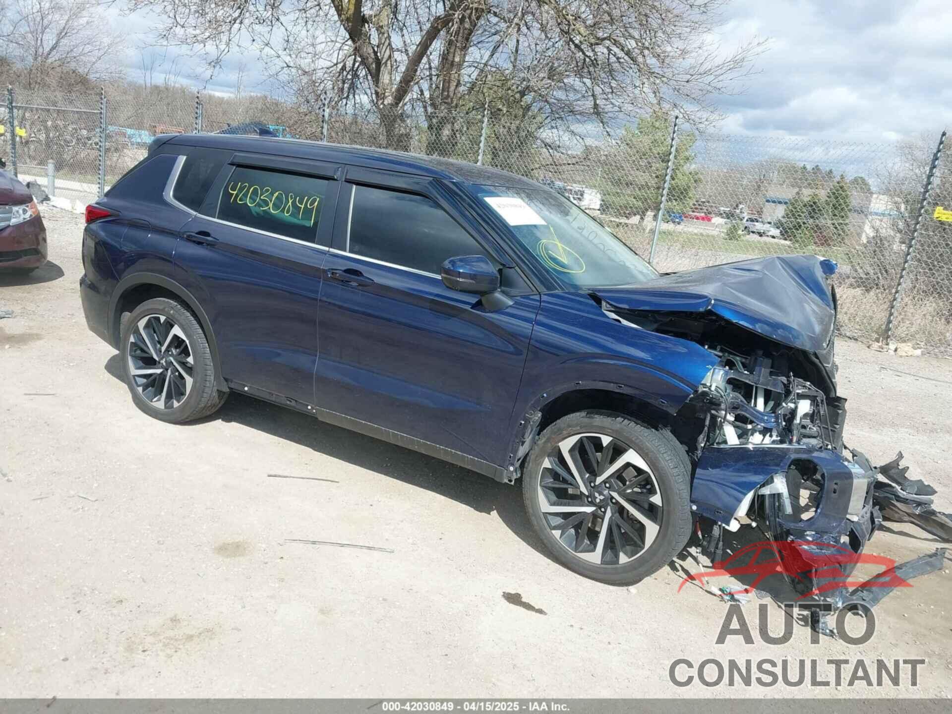 MITSUBISHI OUTLANDER 2023 - JA4J4UA83PZ023521