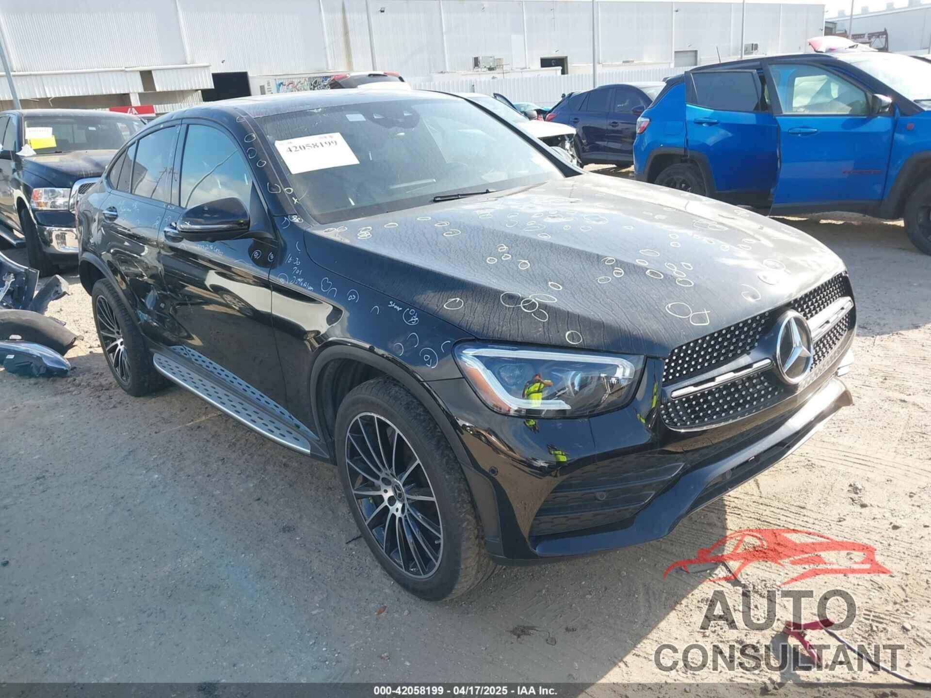 MERCEDES-BENZ GLC 300 2023 - W1N0J8EB3PG139622