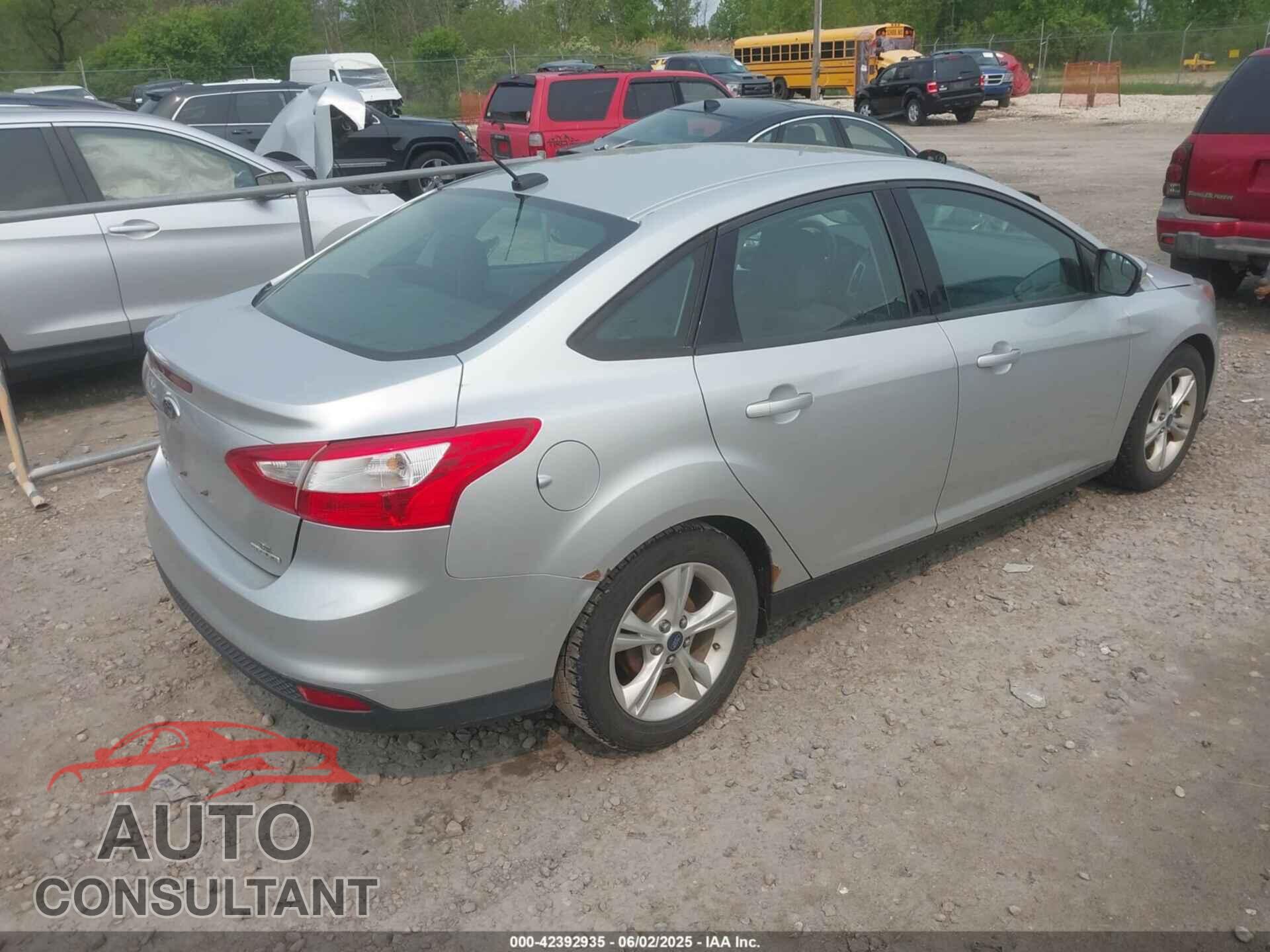 FORD FOCUS 2014 - 1FADP3F20EL449133