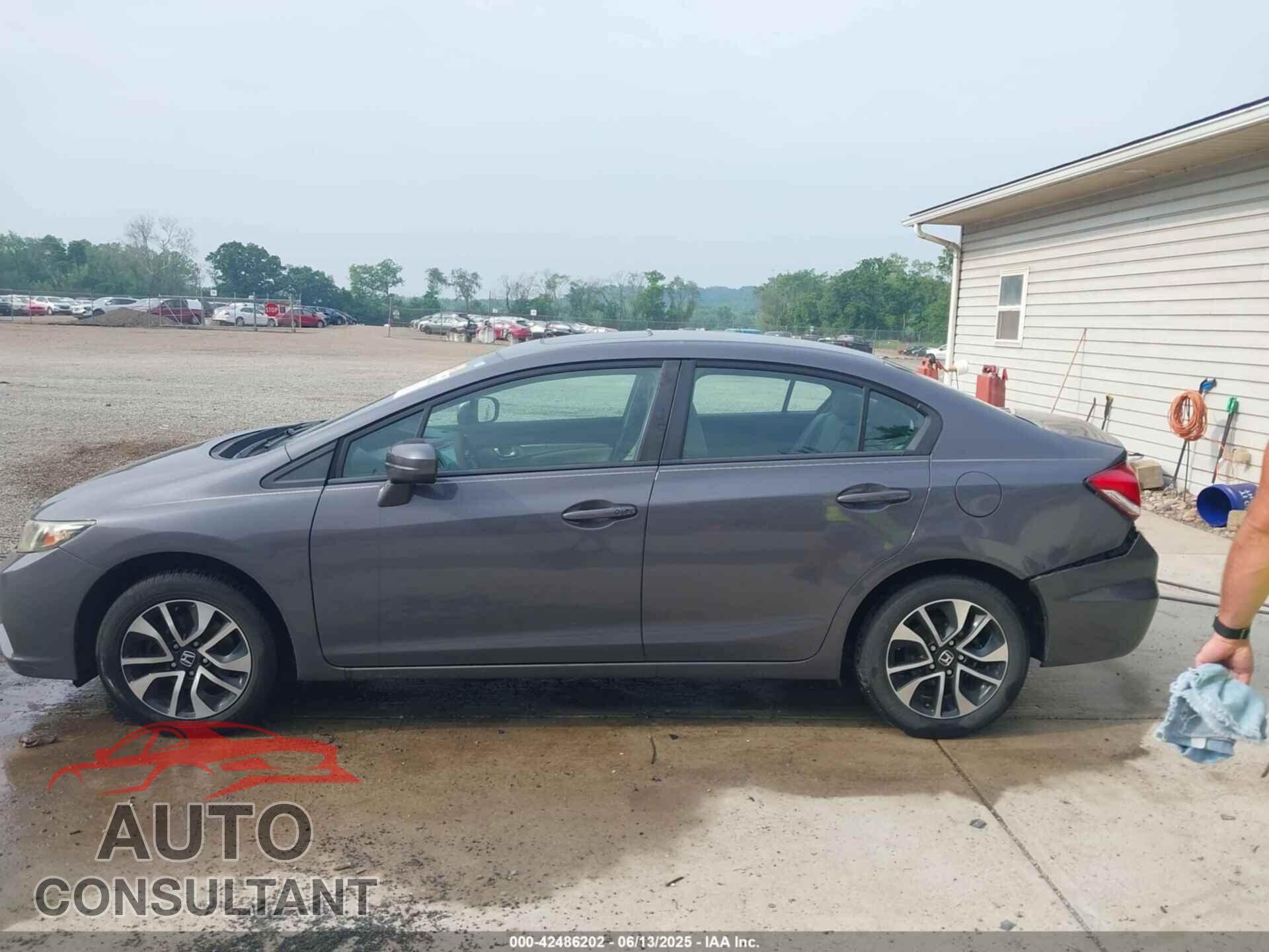 HONDA CIVIC 2014 - 19XFB2F87EE018975